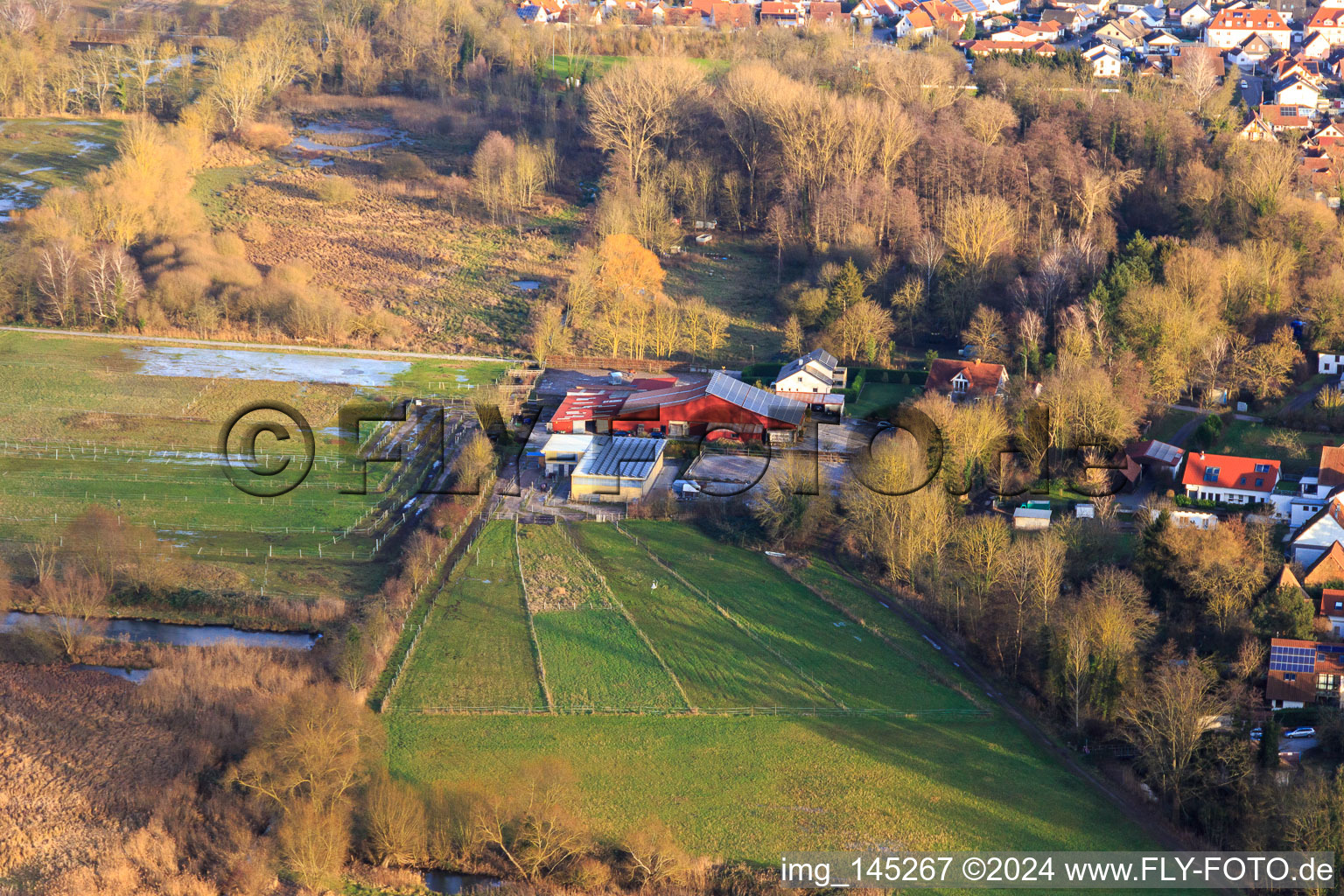 Vue aérienne de Weberhof sur la Washgasse à Billigheim-Ingenheim dans le département Rhénanie-Palatinat, Allemagne