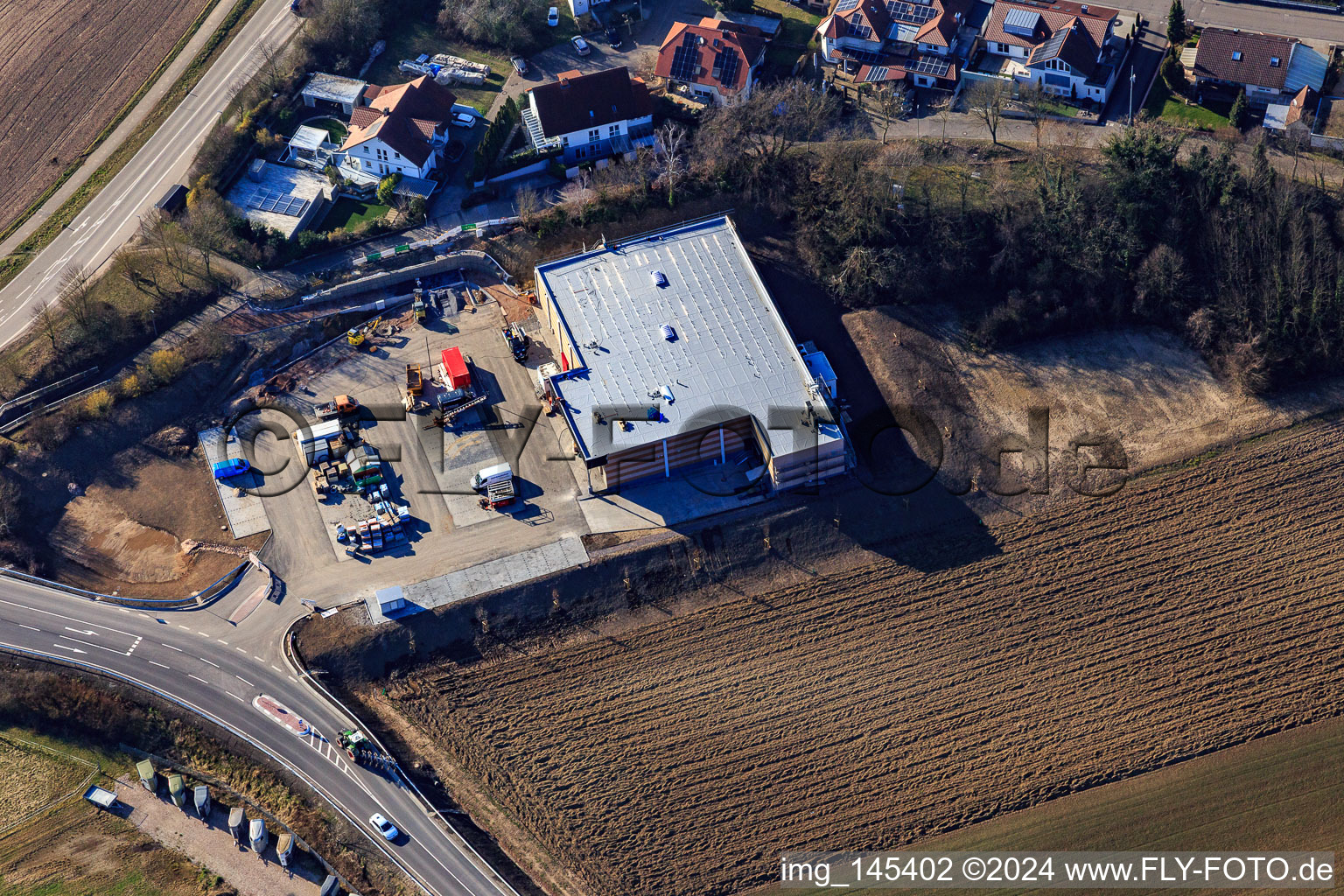 Vue aérienne de Chantier de construction du nouveau marché REWE à Neupotz dans le département Rhénanie-Palatinat, Allemagne