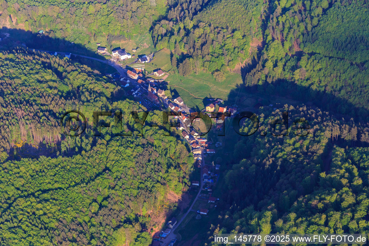 Vue aérienne de Quartier d'Althorn à Goetzenbruck dans le département Moselle, France