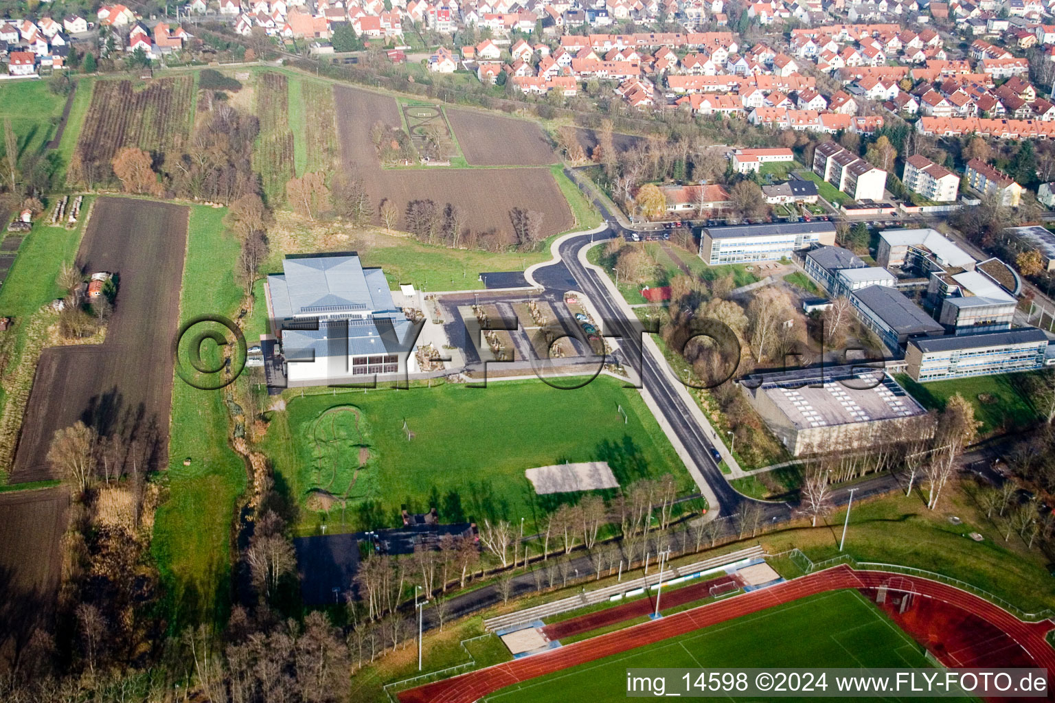 Bienwaldhalle à Kandel dans le département Rhénanie-Palatinat, Allemagne d'en haut