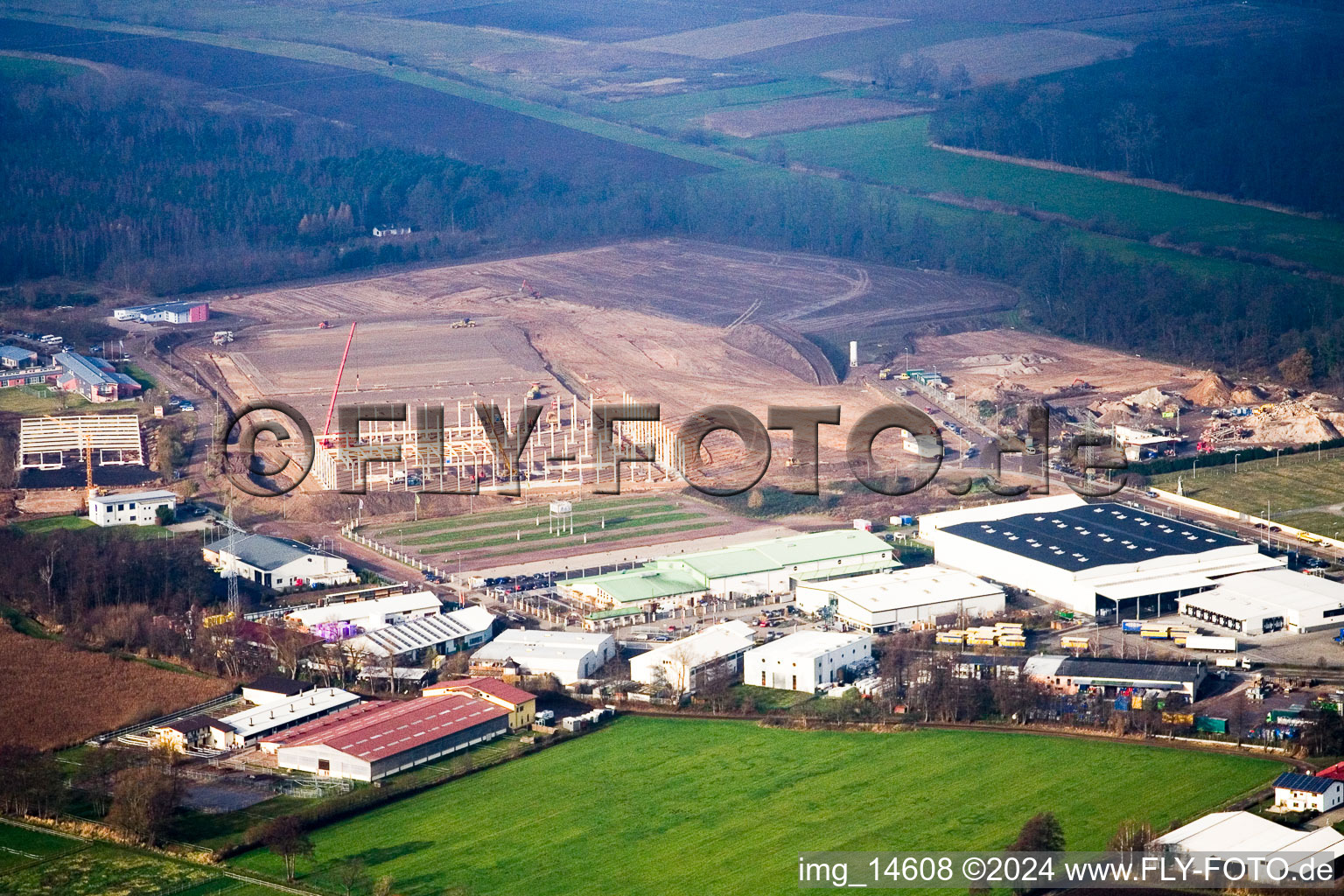 Vue oblique de Zone industrielle d'Am Horst à le quartier Minderslachen in Kandel dans le département Rhénanie-Palatinat, Allemagne