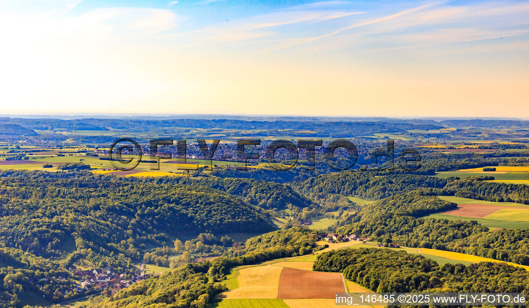 Vue aérienne de Vue de la ville depuis le nord-ouest à Rothenburg ob der Tauber dans le département Bavière, Allemagne
