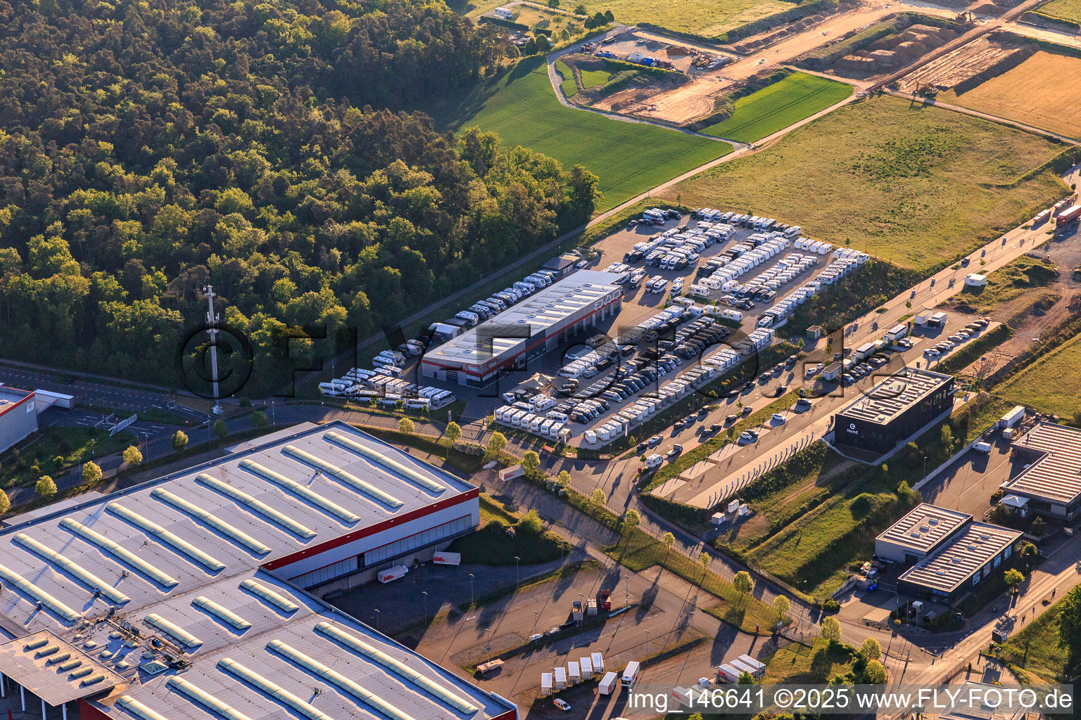 Vue aérienne de GÜMA Services GmbH - Wertheim à le quartier Bettingen in Wertheim dans le département Bade-Wurtemberg, Allemagne