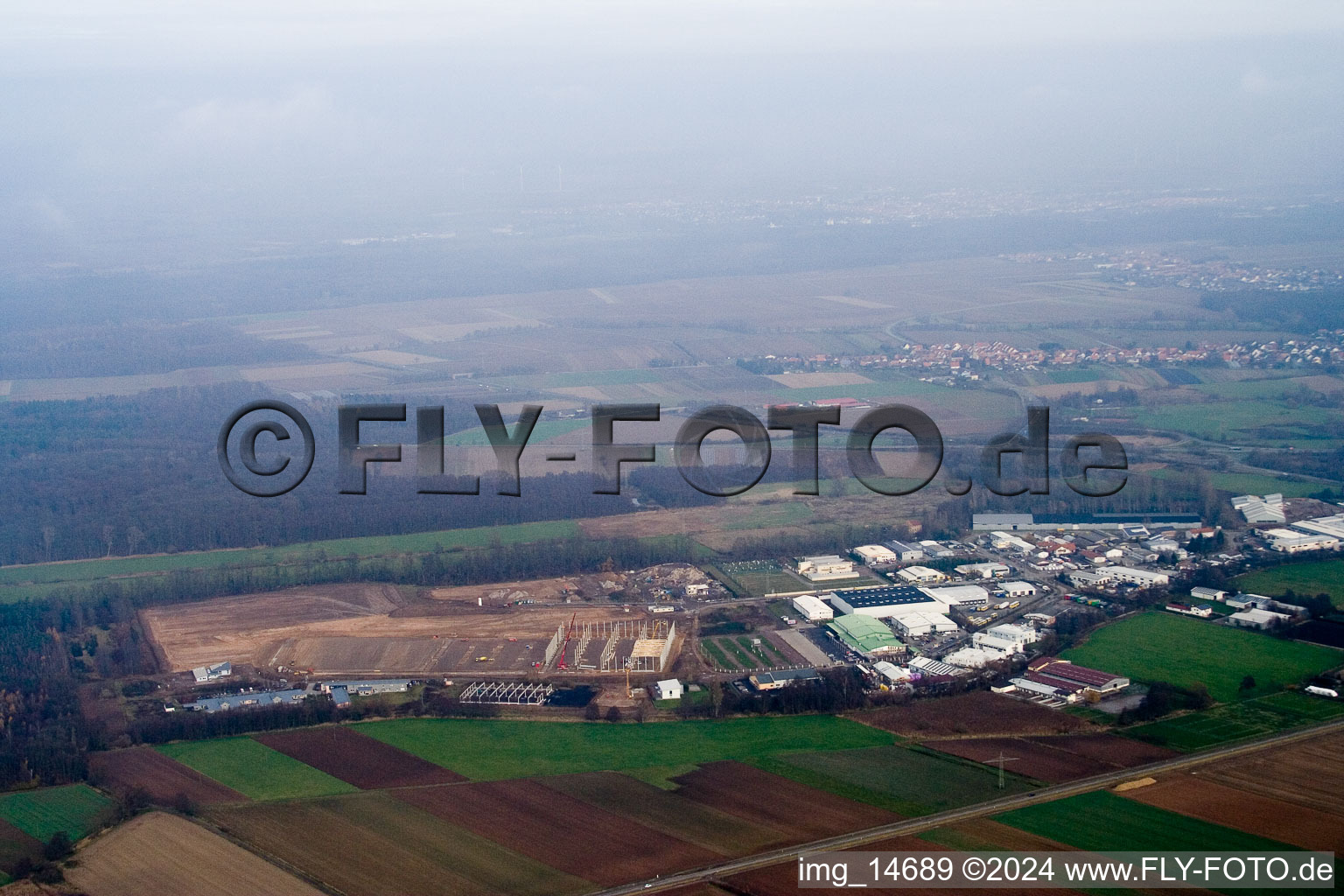 Image drone de Zone industrielle d'Am Horst à le quartier Minderslachen in Kandel dans le département Rhénanie-Palatinat, Allemagne