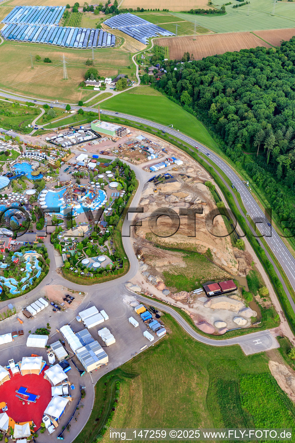 Vue aérienne de Chantier d'agrandissement au sud de Rulantica à Europa-Park Rust à Rust dans le département Bade-Wurtemberg, Allemagne