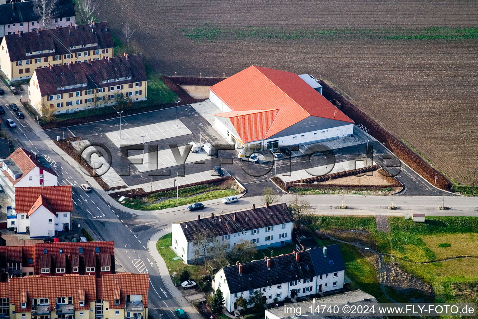 Photographie aérienne de Sur le Höhenweg, nouveau bâtiment du marché Netto à Kandel dans le département Rhénanie-Palatinat, Allemagne