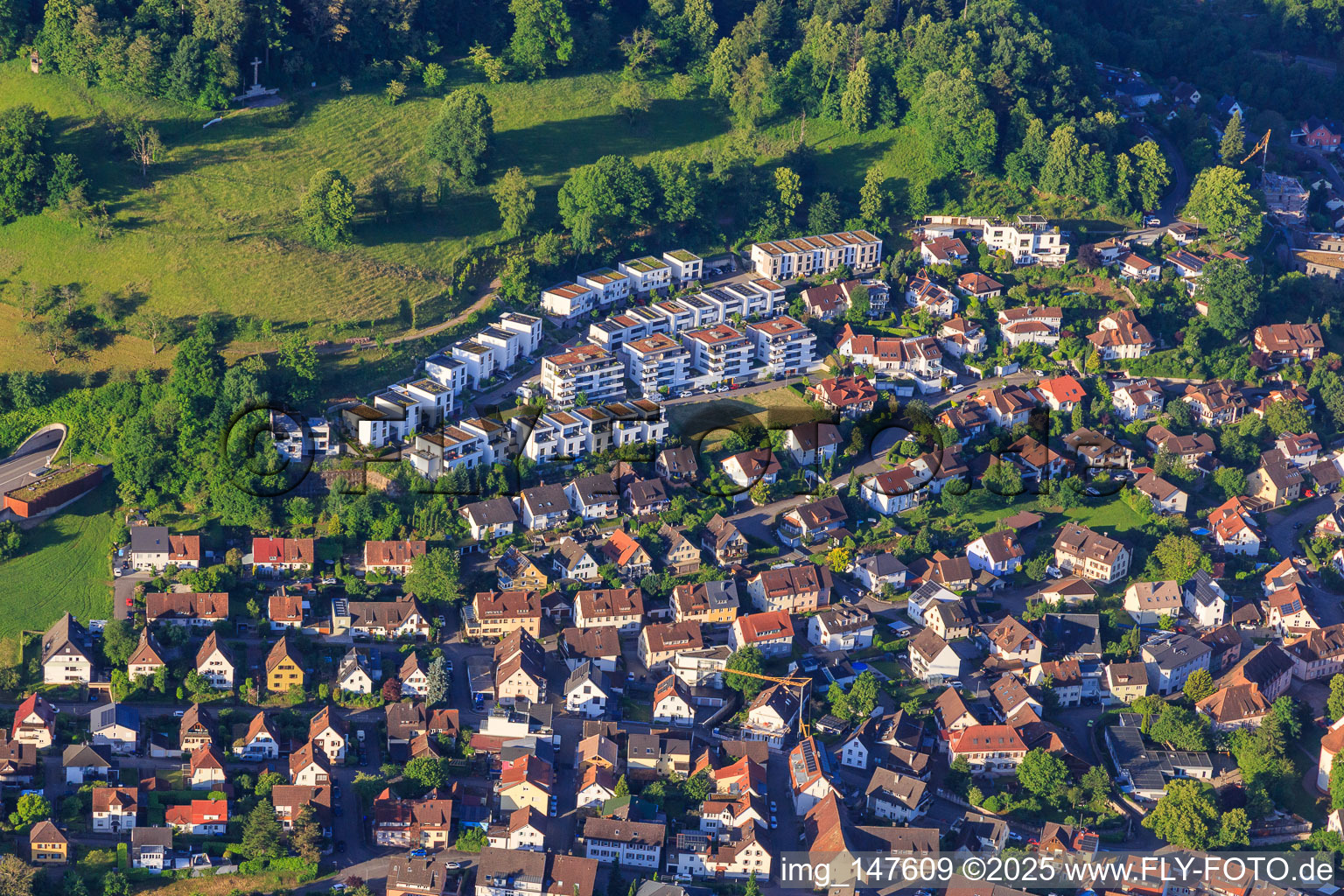 Vue aérienne de Nouvelle zone de développement Anneliese-Licht-Straße à Waldkirch dans le département Bade-Wurtemberg, Allemagne