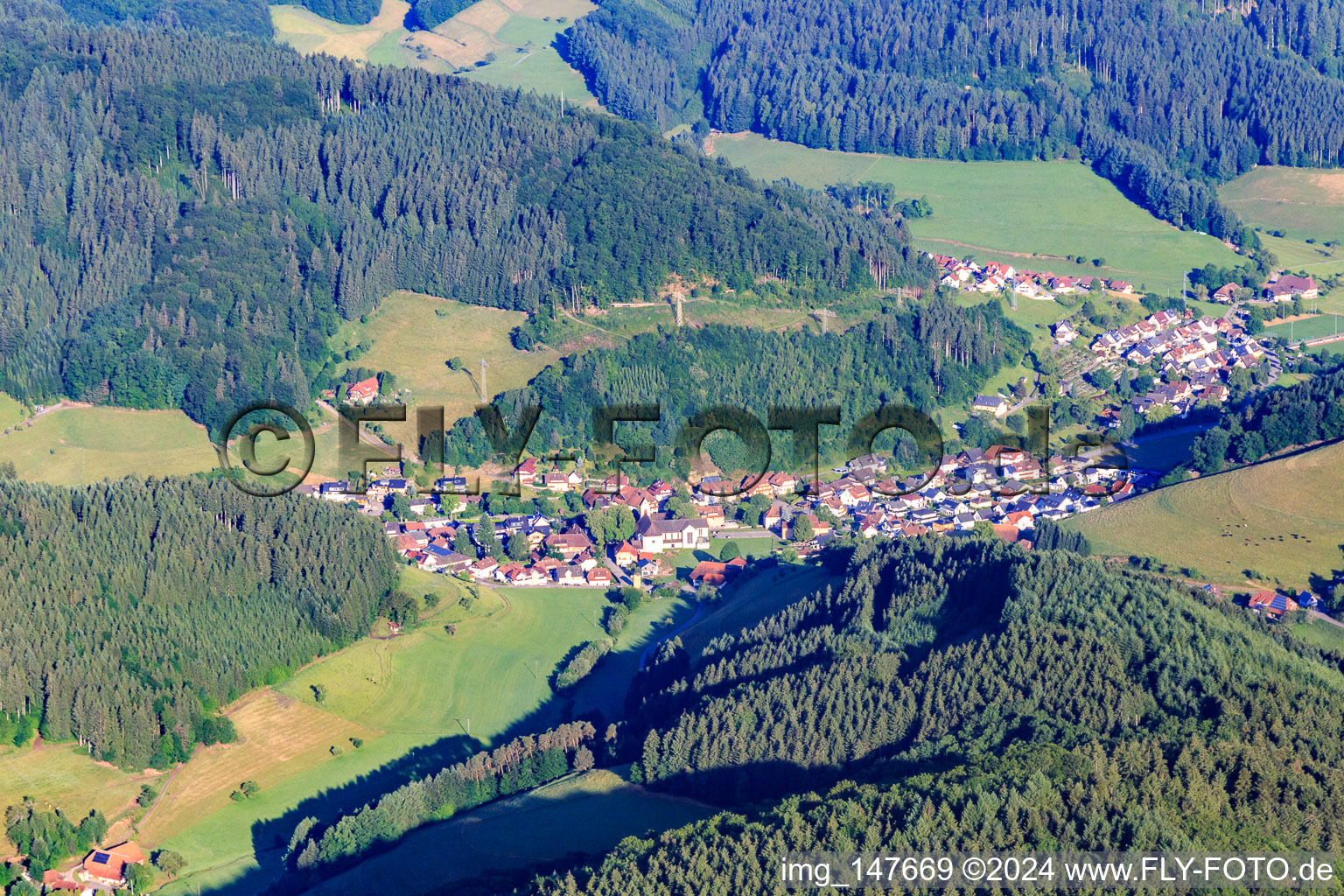 Vue aérienne de Vue du sud-est à Mühlenbach dans le département Bade-Wurtemberg, Allemagne