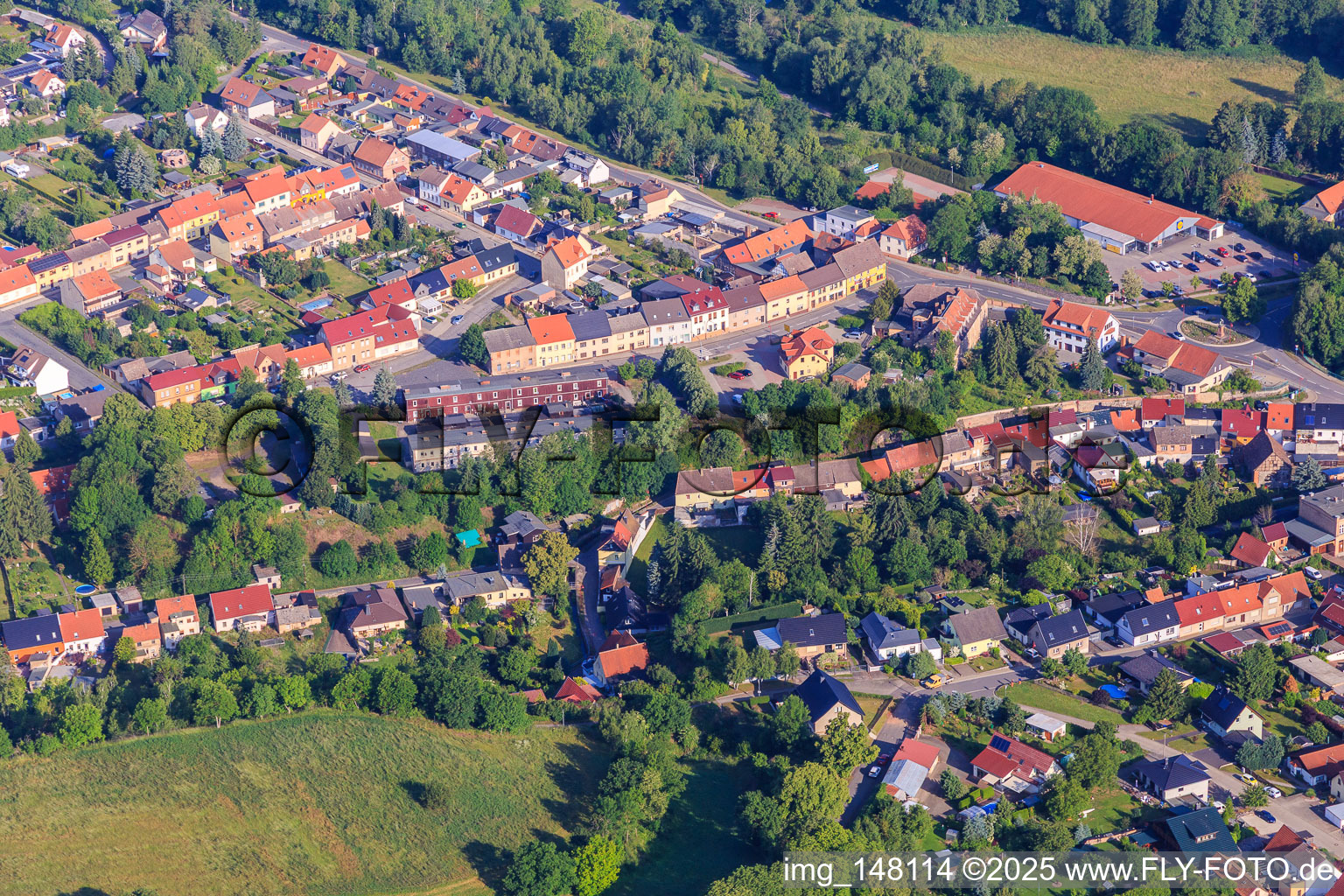 Vue aérienne de À la cabane Eckart à le quartier Leimbach in Mansfeld dans le département Saxe-Anhalt, Allemagne