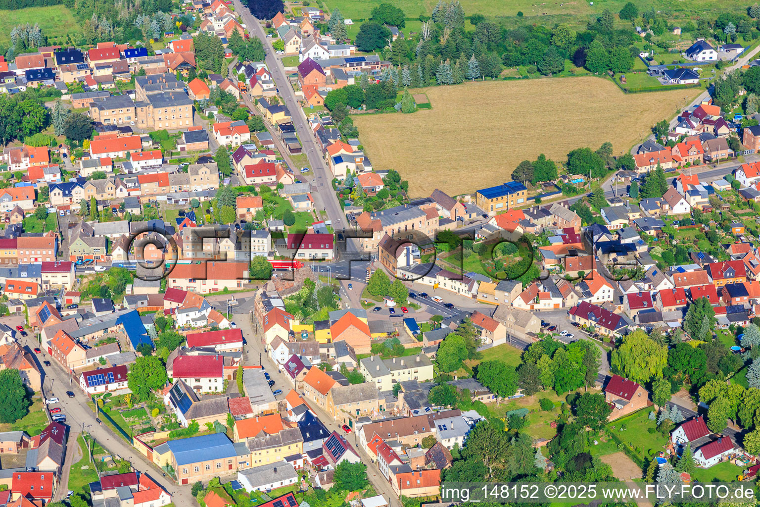 Vue aérienne de Centre du village à le quartier Siersleben in Gerbstedt dans le département Saxe-Anhalt, Allemagne
