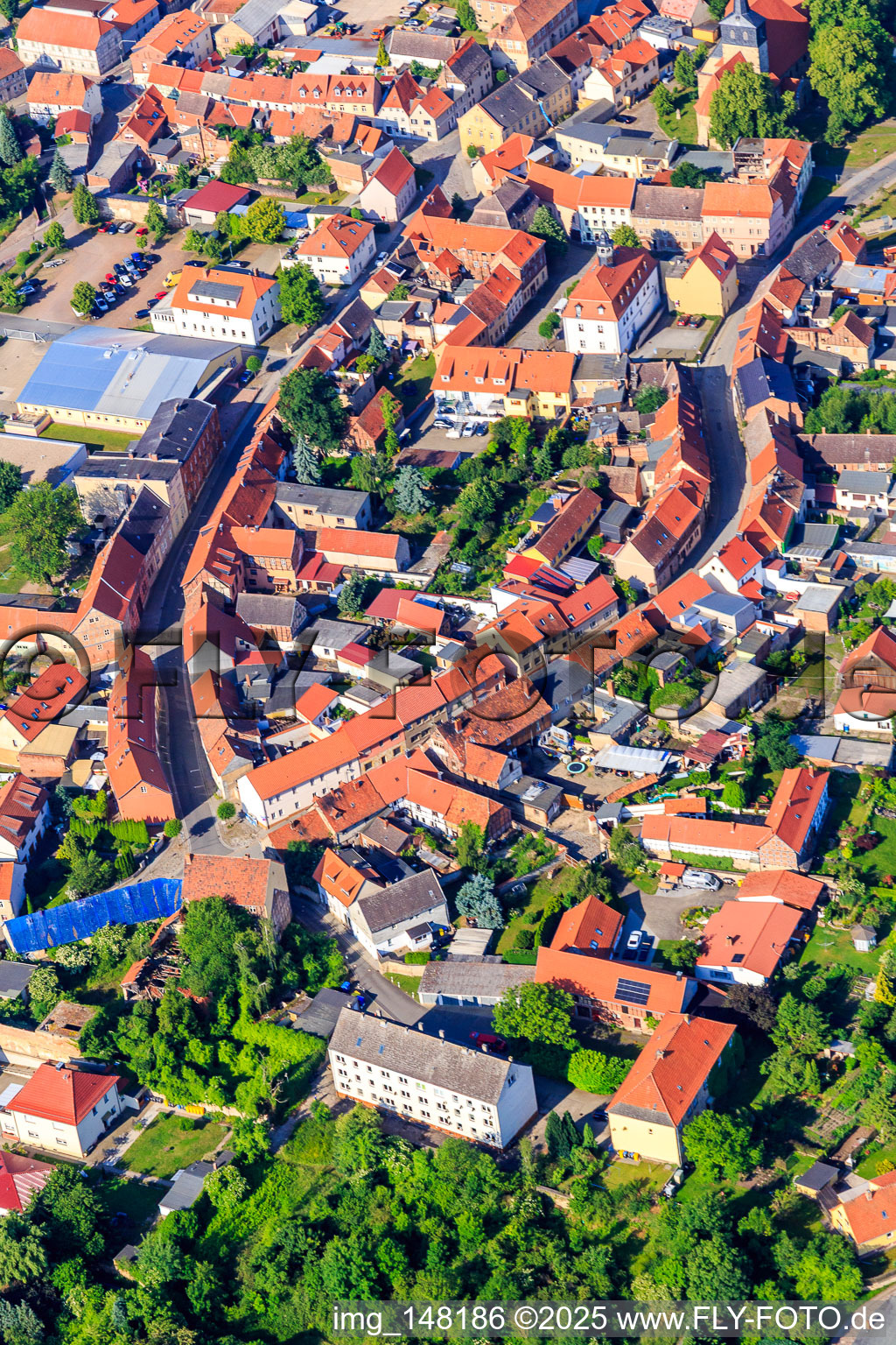 Vue aérienne de Centre-ville historique à le quartier Ermsleben in Falkenstein dans le département Saxe-Anhalt, Allemagne
