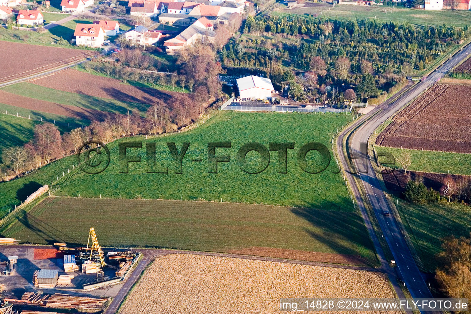 Moulin Schaidter à le quartier Schaidt in Wörth am Rhein dans le département Rhénanie-Palatinat, Allemagne d'un drone