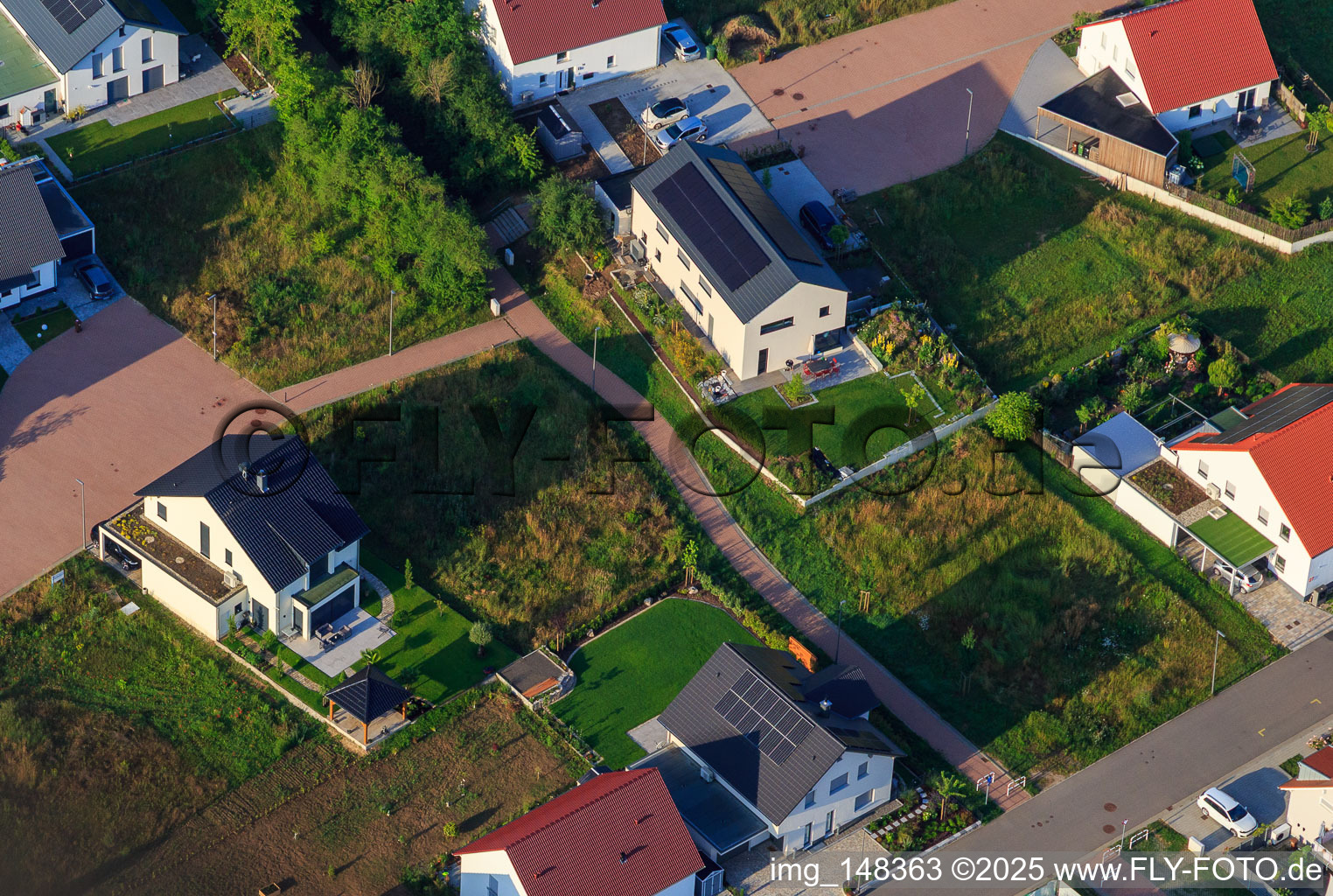 Nouvelle zone de développement K2 à Kandel dans le département Rhénanie-Palatinat, Allemagne d'en haut