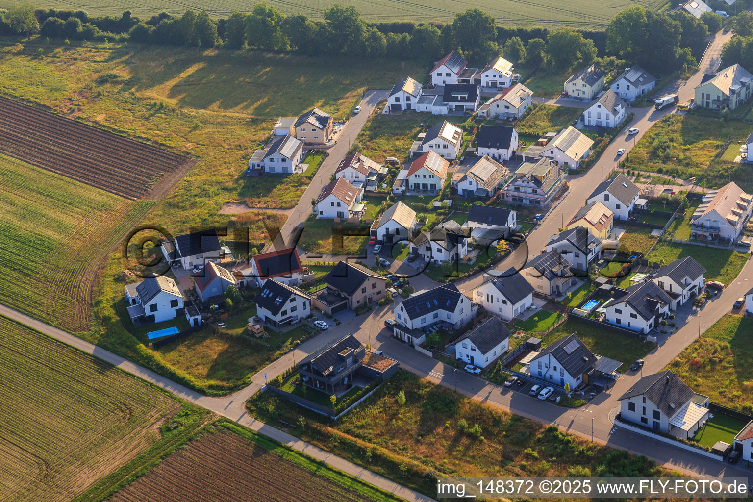 Vue d'oiseau de Nouvelle zone de développement K2 à Kandel dans le département Rhénanie-Palatinat, Allemagne