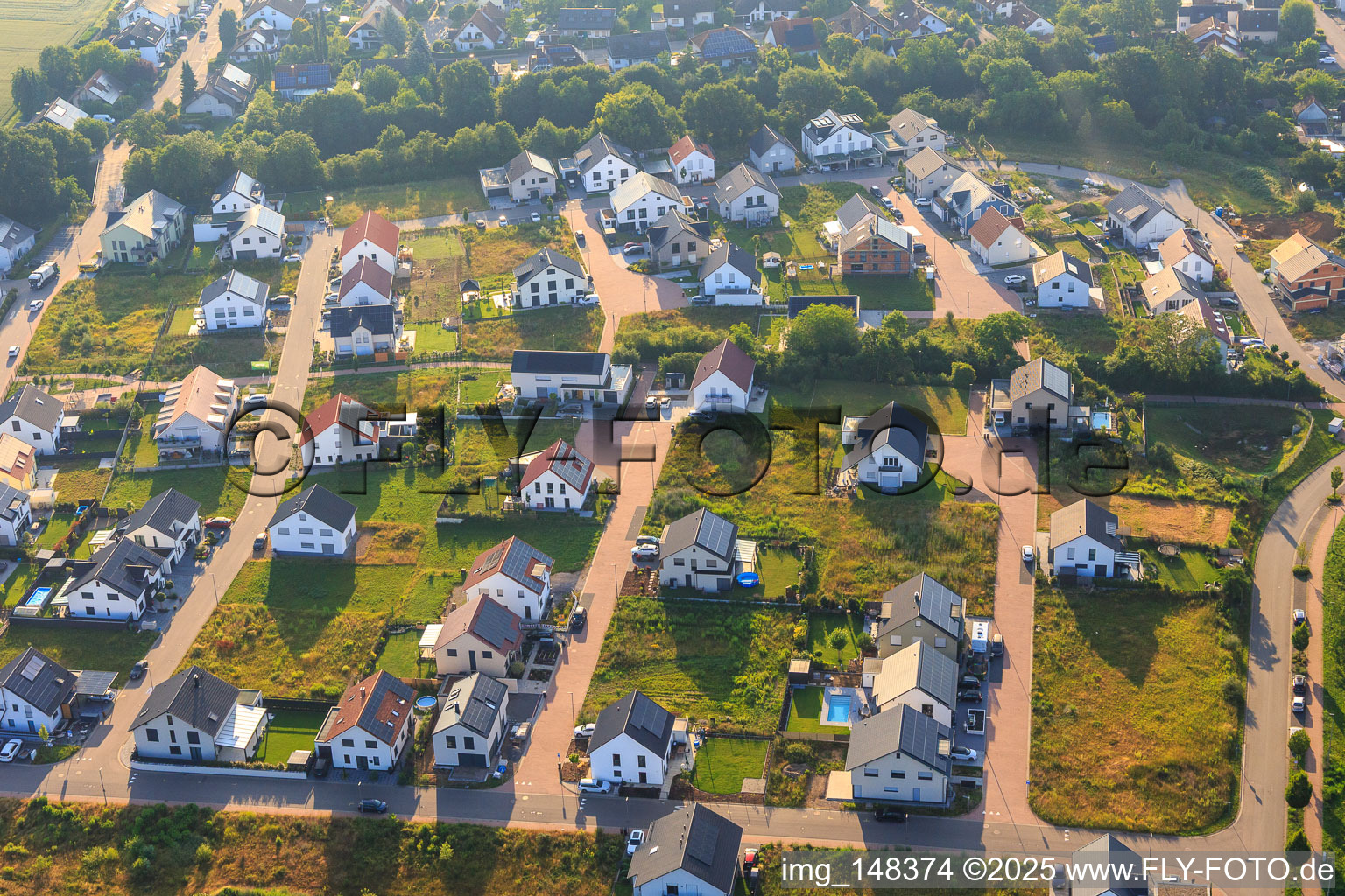 Enregistrement par drone de Nouvelle zone de développement K2 à Kandel dans le département Rhénanie-Palatinat, Allemagne