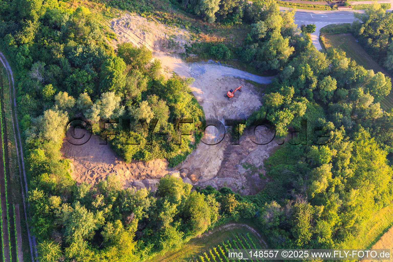 Vue aérienne de Travaux de construction à Klingbch à Klingenmünster dans le département Rhénanie-Palatinat, Allemagne