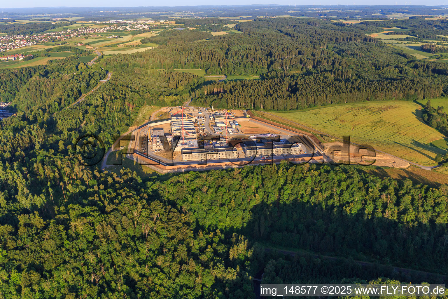 Chantier de construction du nouvel établissement pénitentiaire Rottweil à Rottweil dans le département Bade-Wurtemberg, Allemagne depuis l'avion