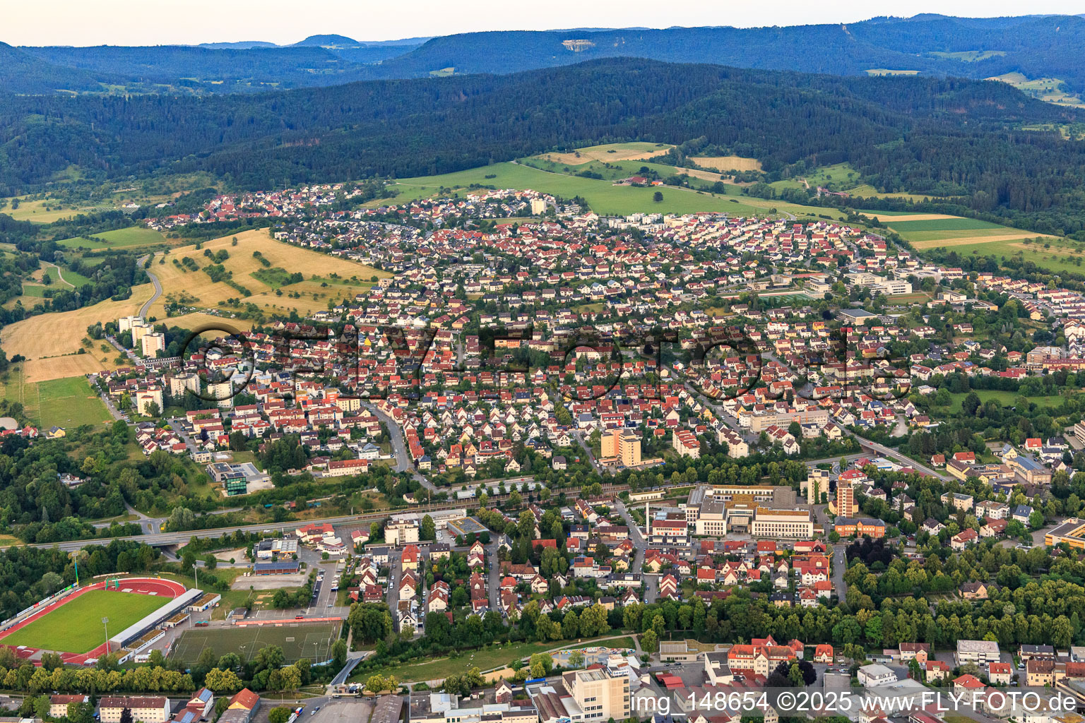Vue aérienne de Vue de la ville depuis l'ouest à Balingen dans le département Bade-Wurtemberg, Allemagne