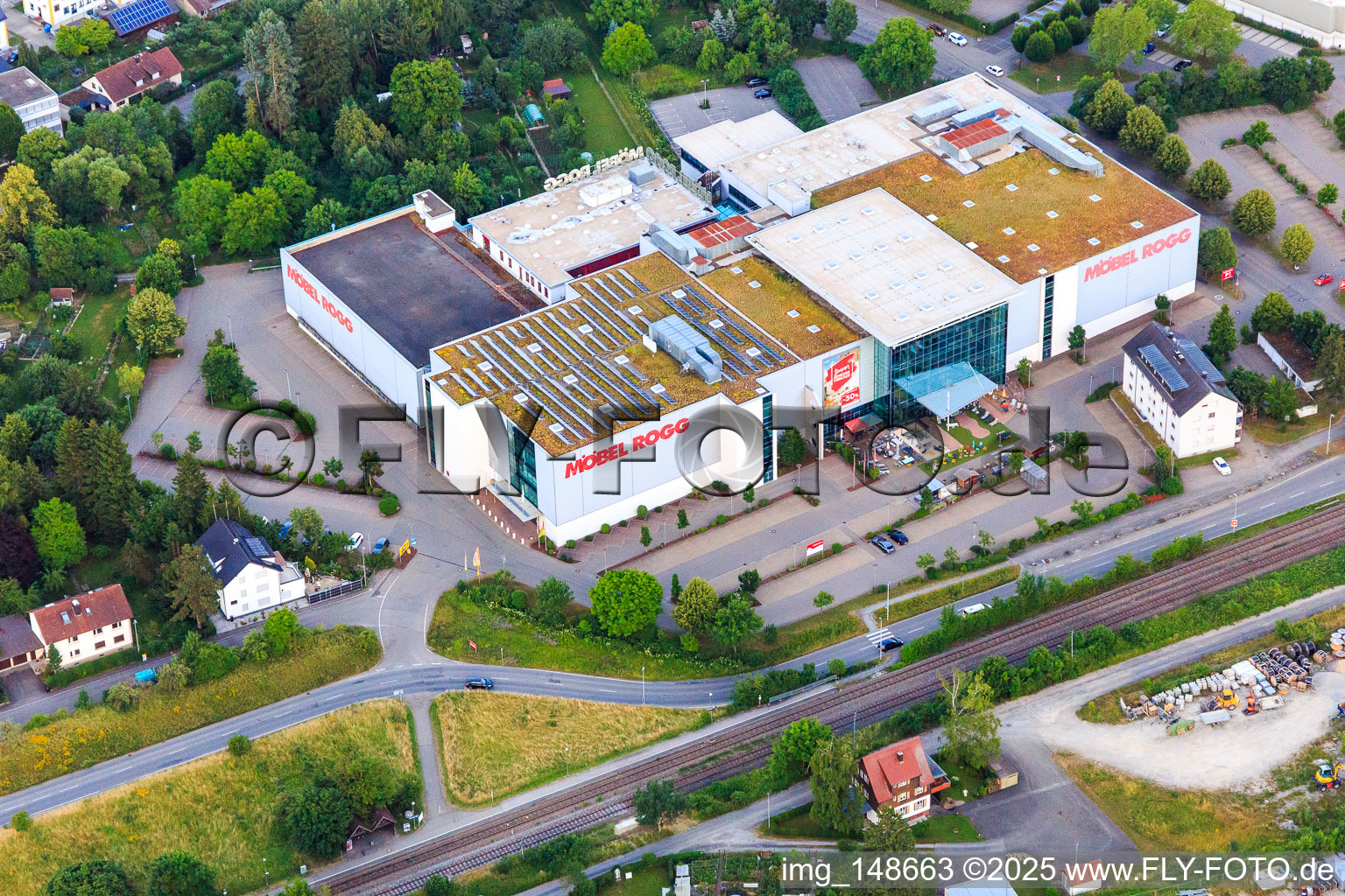 Vue aérienne de Meubles Rogg Balingen GmbH & Co. KG à Balingen dans le département Bade-Wurtemberg, Allemagne