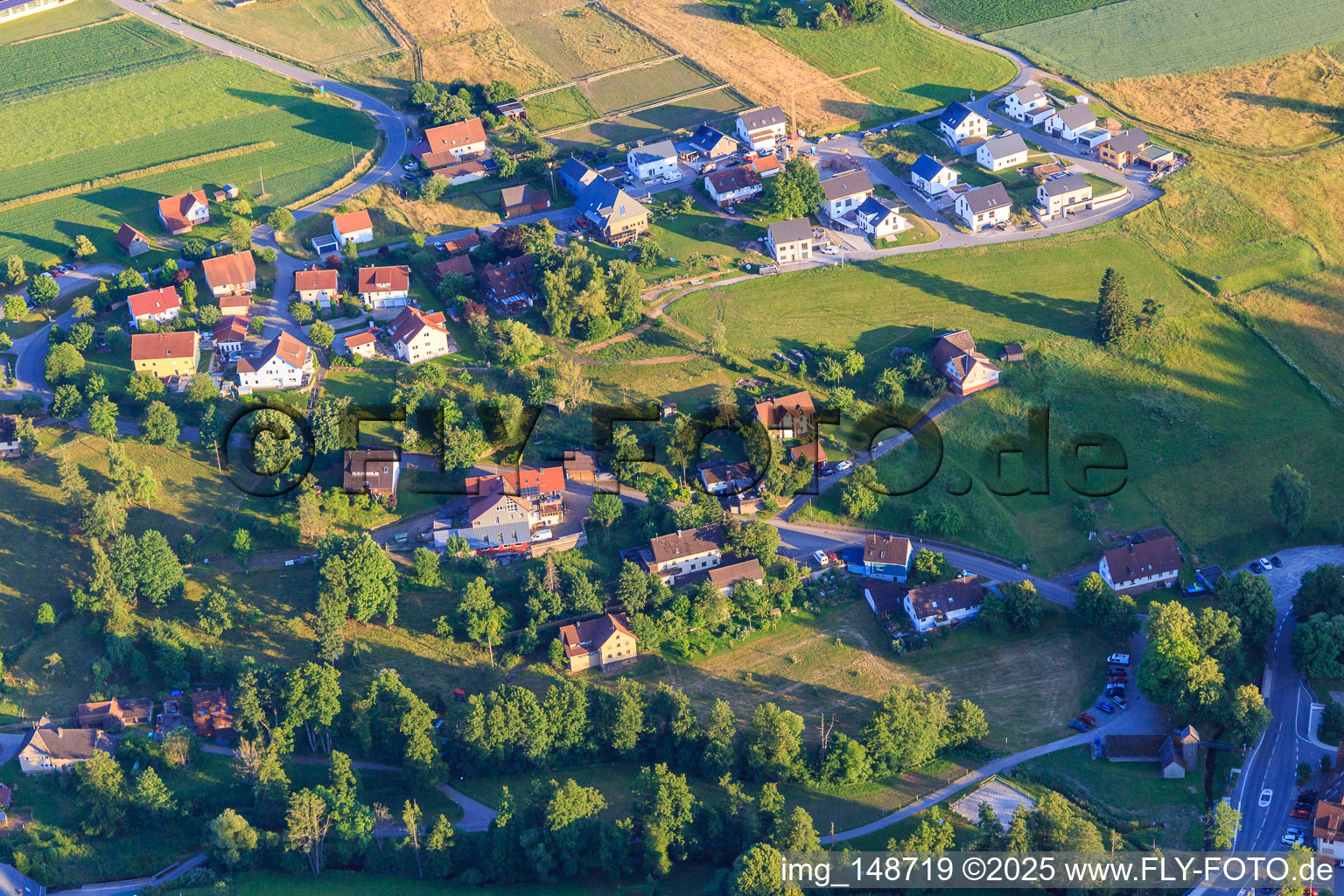 Vue aérienne de Nouvelle zone de développement Abendwinkel à le quartier Burgberg in Königsfeld im Schwarzwald dans le département Bade-Wurtemberg, Allemagne