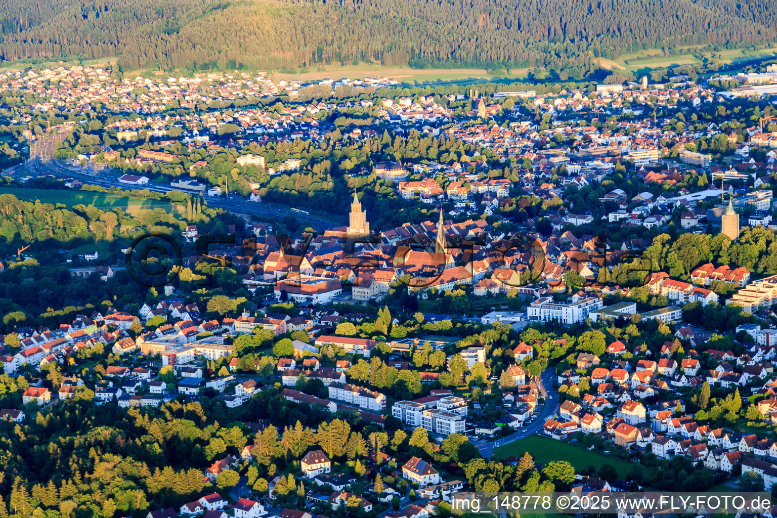 Vue aérienne de Vieille ville vue du nord-ouest à Rottweil dans le département Bade-Wurtemberg, Allemagne
