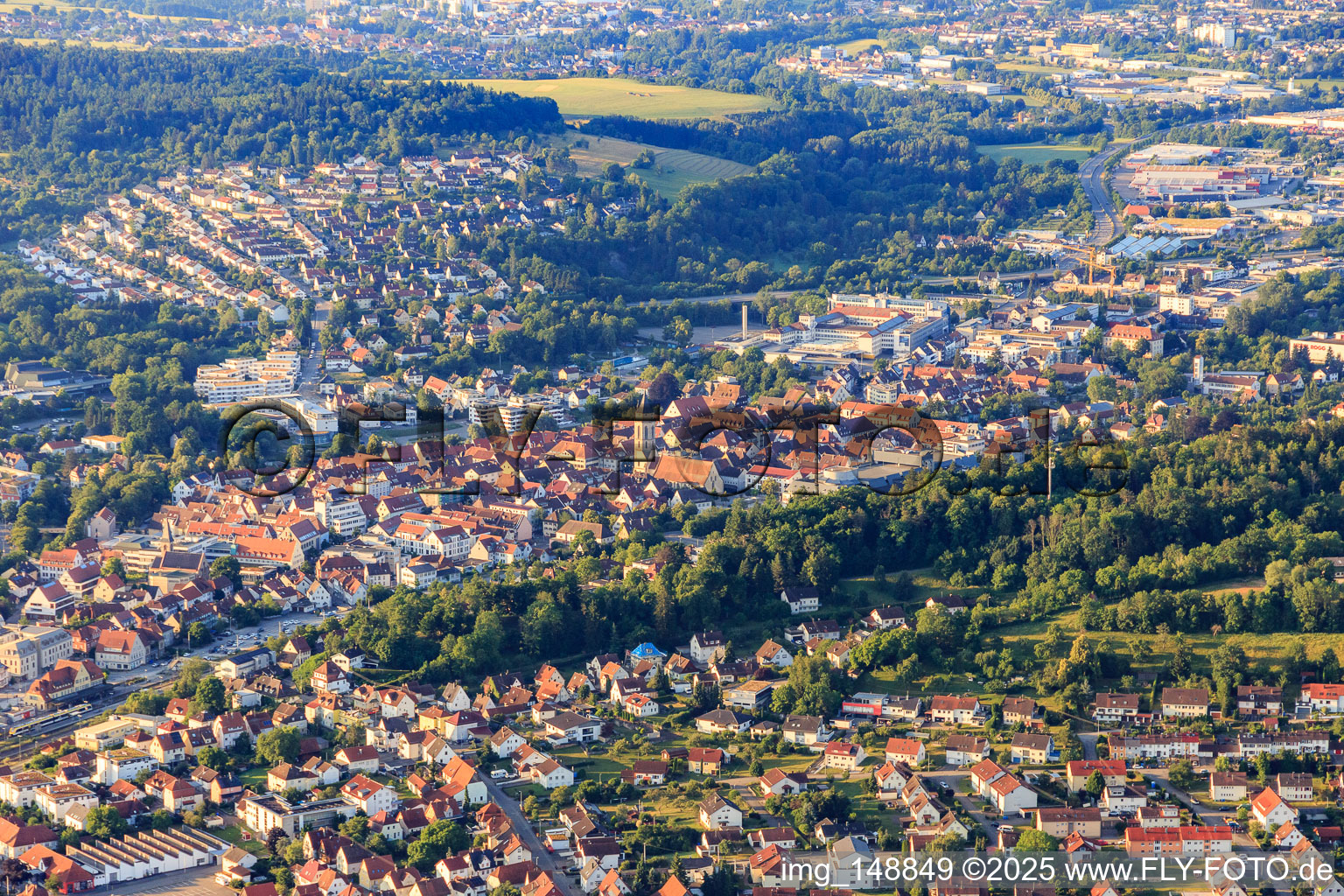 Vue aérienne de Centre-ville vu du nord à Balingen dans le département Bade-Wurtemberg, Allemagne