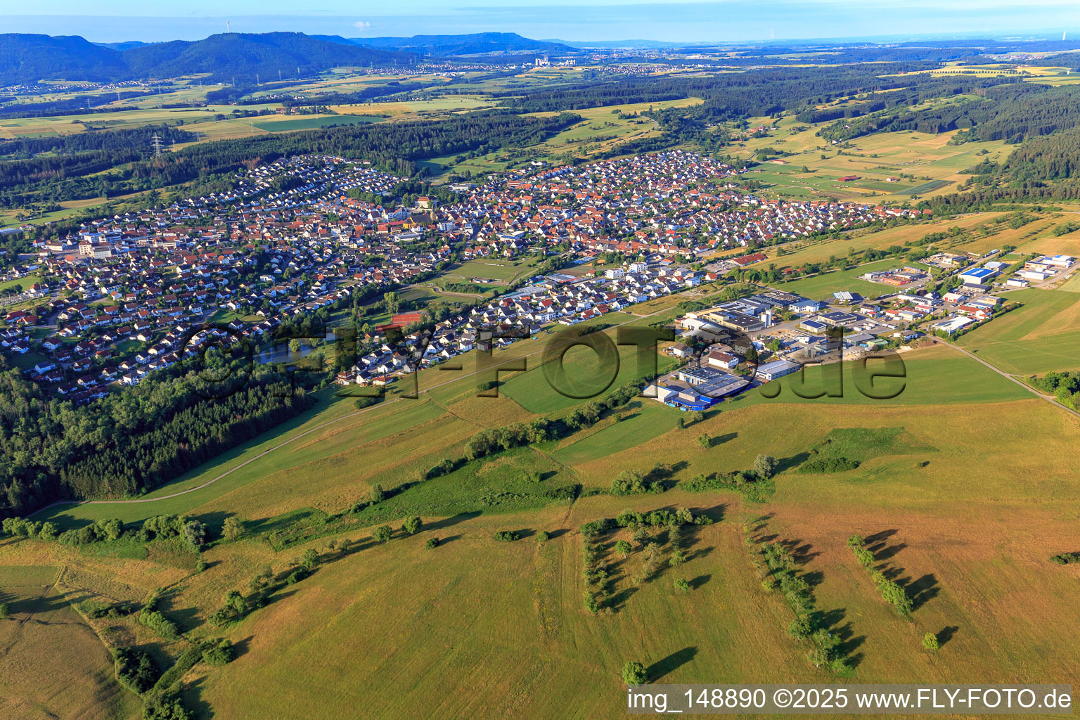 Vue aérienne de Aperçu des villes du nord à Geislingen dans le département Bade-Wurtemberg, Allemagne