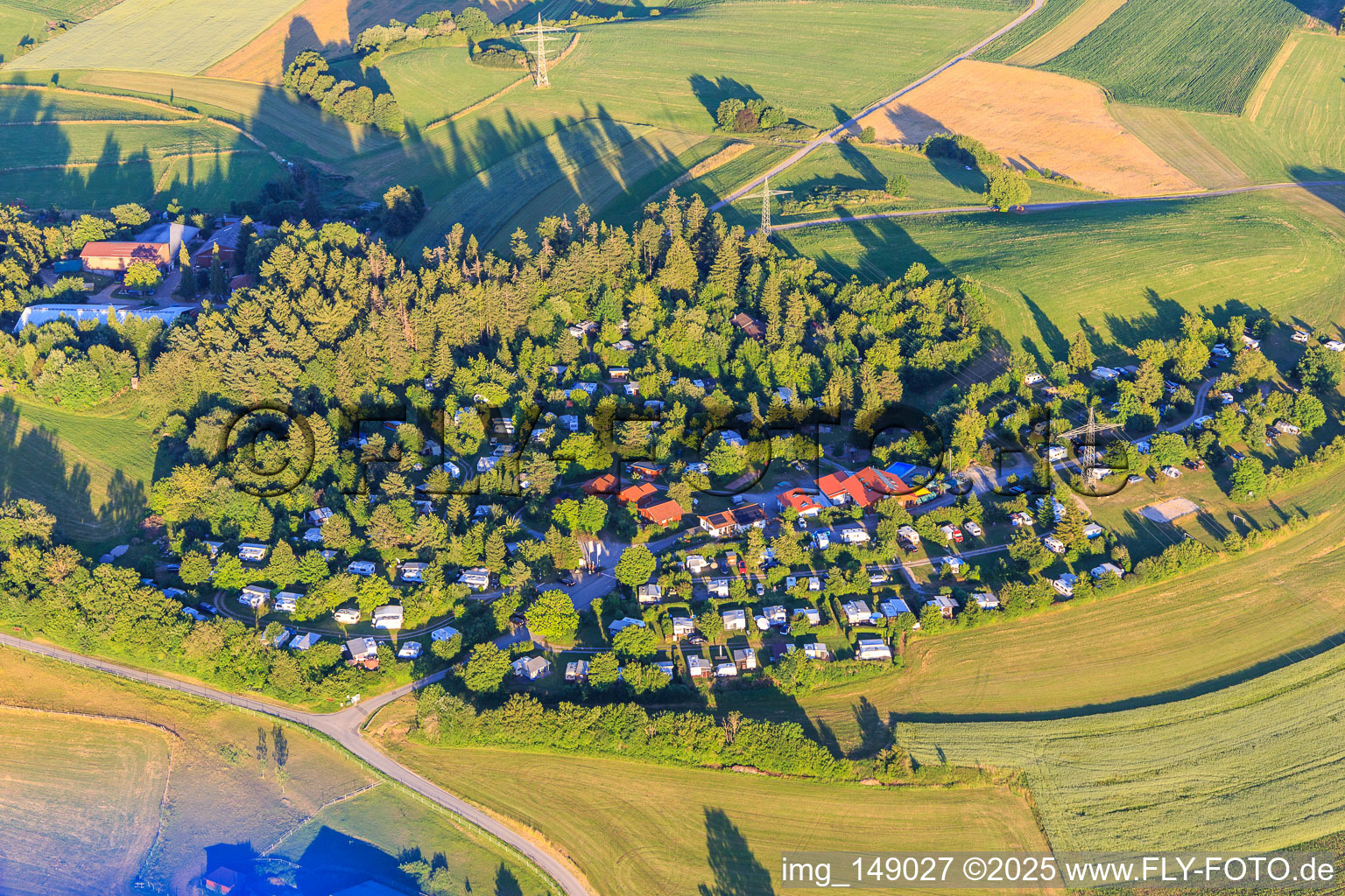 Vue aérienne de Camping d'altitude Königskanzel à Dornstetten dans le département Bade-Wurtemberg, Allemagne