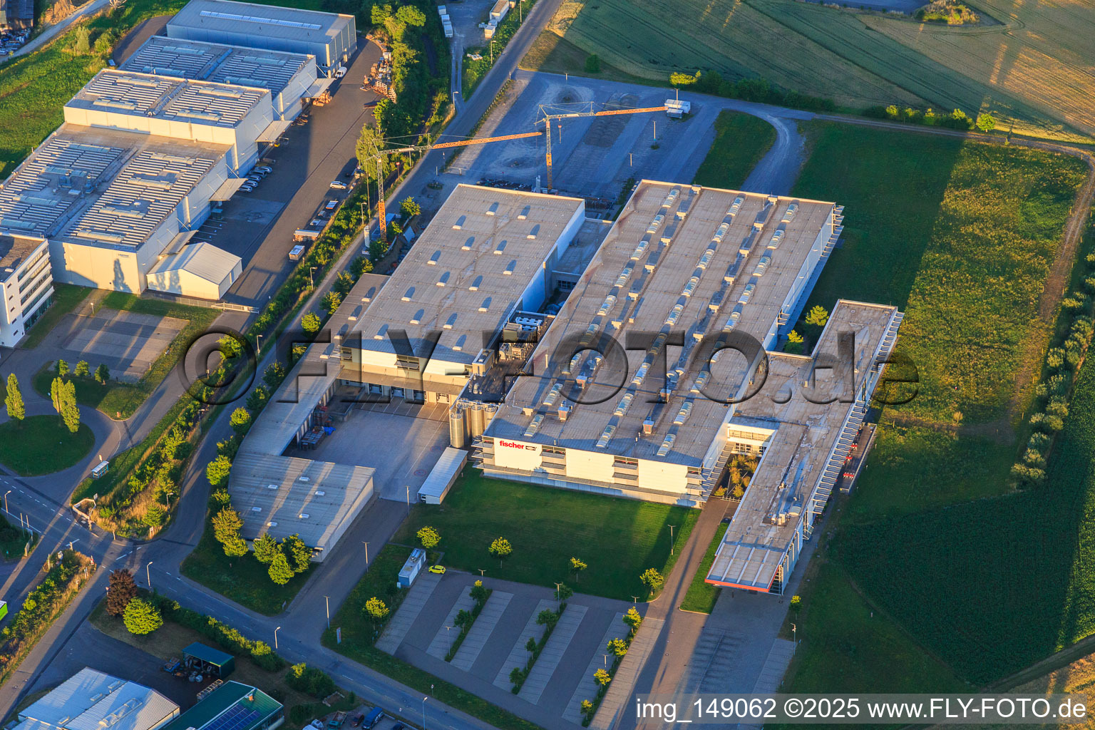 Vue aérienne de Fischer Outillage et Fabrication de Moules GmbH à le quartier Altheim in Horb am Neckar dans le département Bade-Wurtemberg, Allemagne