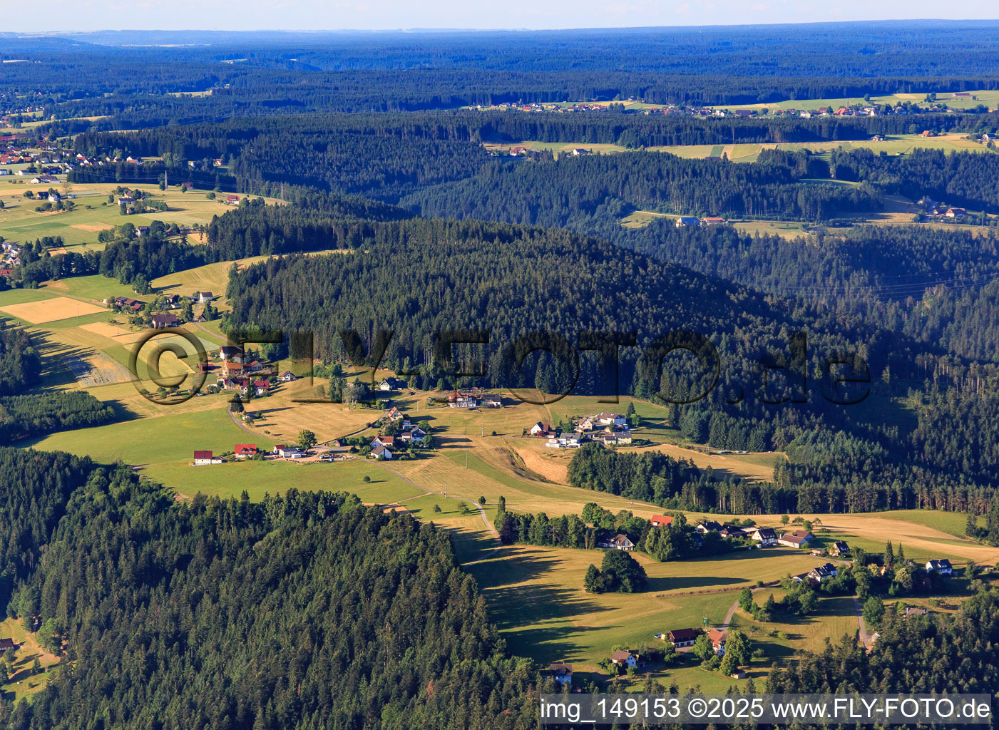 Vue aérienne de Quartier de Tischneck vu du nord à Schramberg dans le département Bade-Wurtemberg, Allemagne