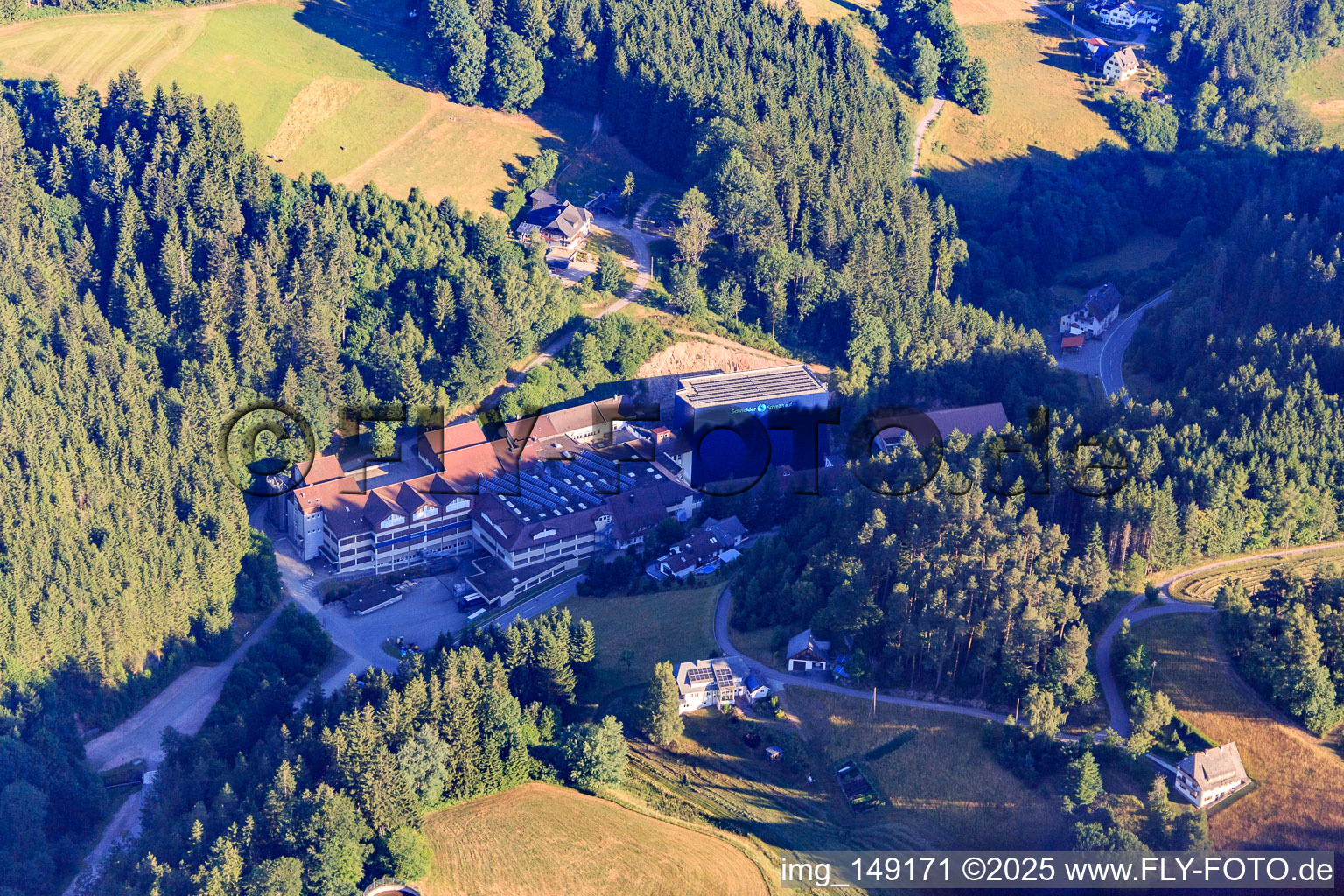 Vue aérienne de Schneider Writing Instruments GmbH à le quartier Bruck in Schramberg dans le département Bade-Wurtemberg, Allemagne