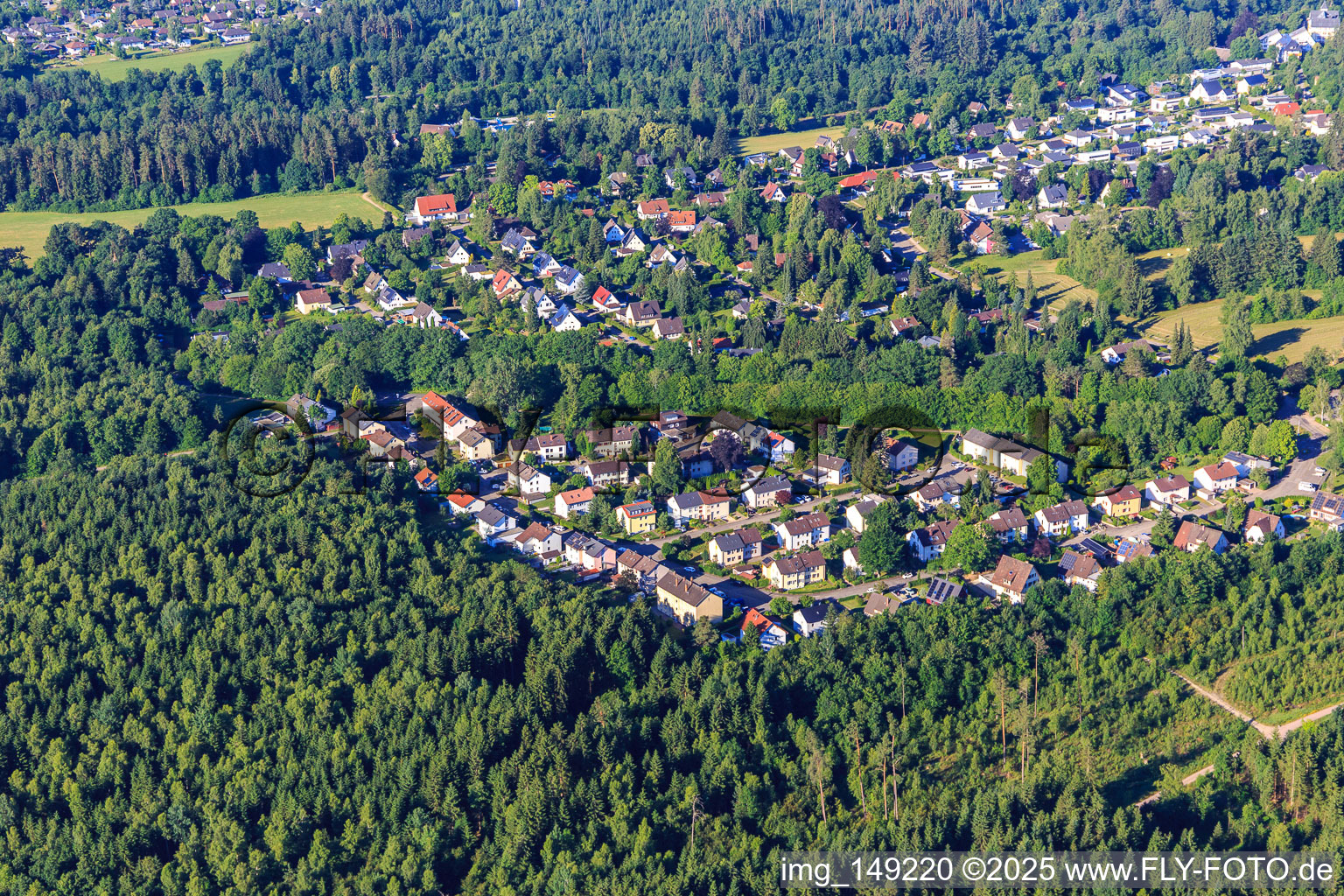 Vue aérienne de Vue du nord-est dans le Germanswald à le quartier Villingen in Villingen-Schwenningen dans le département Bade-Wurtemberg, Allemagne