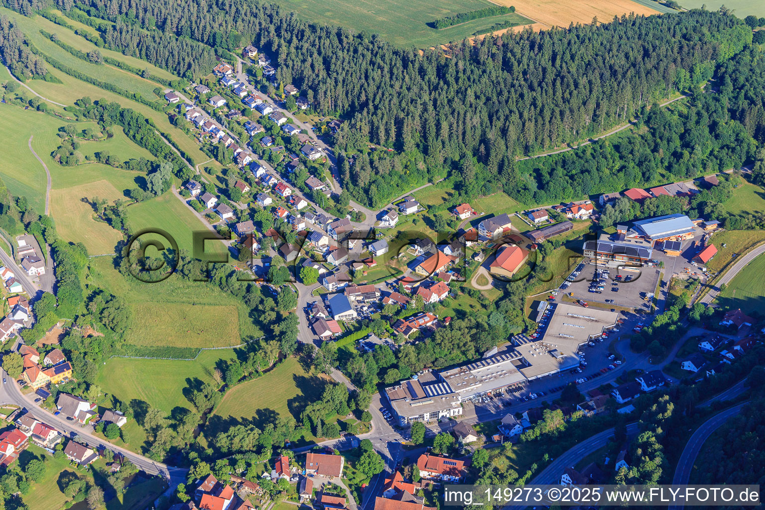 Vue aérienne de Chemin de la Forchen, chemin des Erlen à le quartier Horgen in Zimmern ob Rottweil dans le département Bade-Wurtemberg, Allemagne