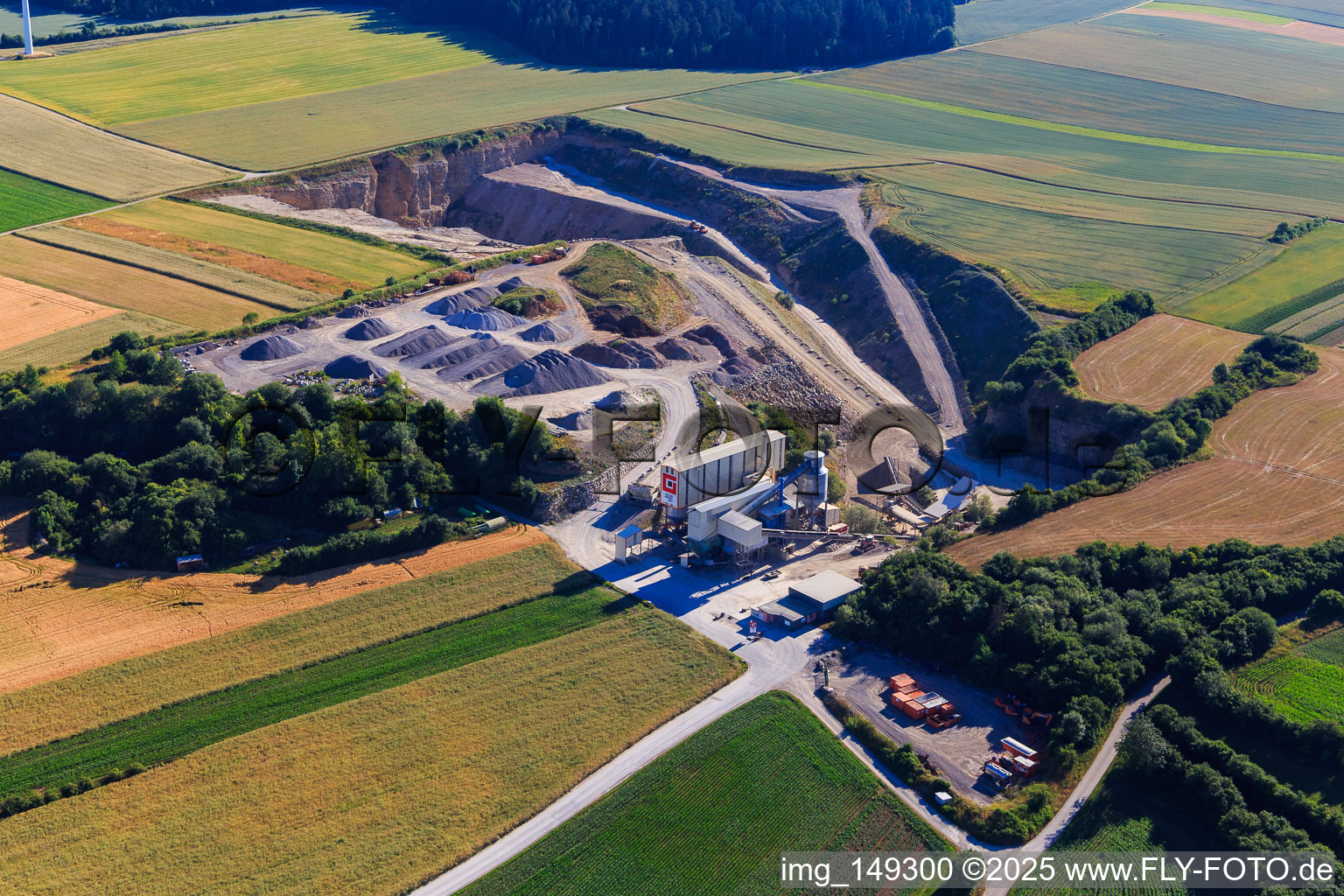 Vue aérienne de Gravière / carrière Seedorf à le quartier Seedorf in Dunningen dans le département Bade-Wurtemberg, Allemagne