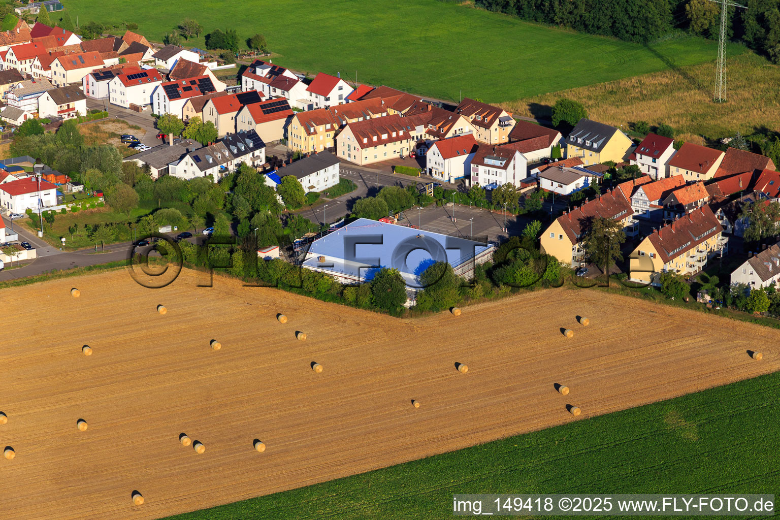 Vue aérienne de Chantier de construction du nouveau marché Netto à Saarstr. à Kandel dans le département Rhénanie-Palatinat, Allemagne