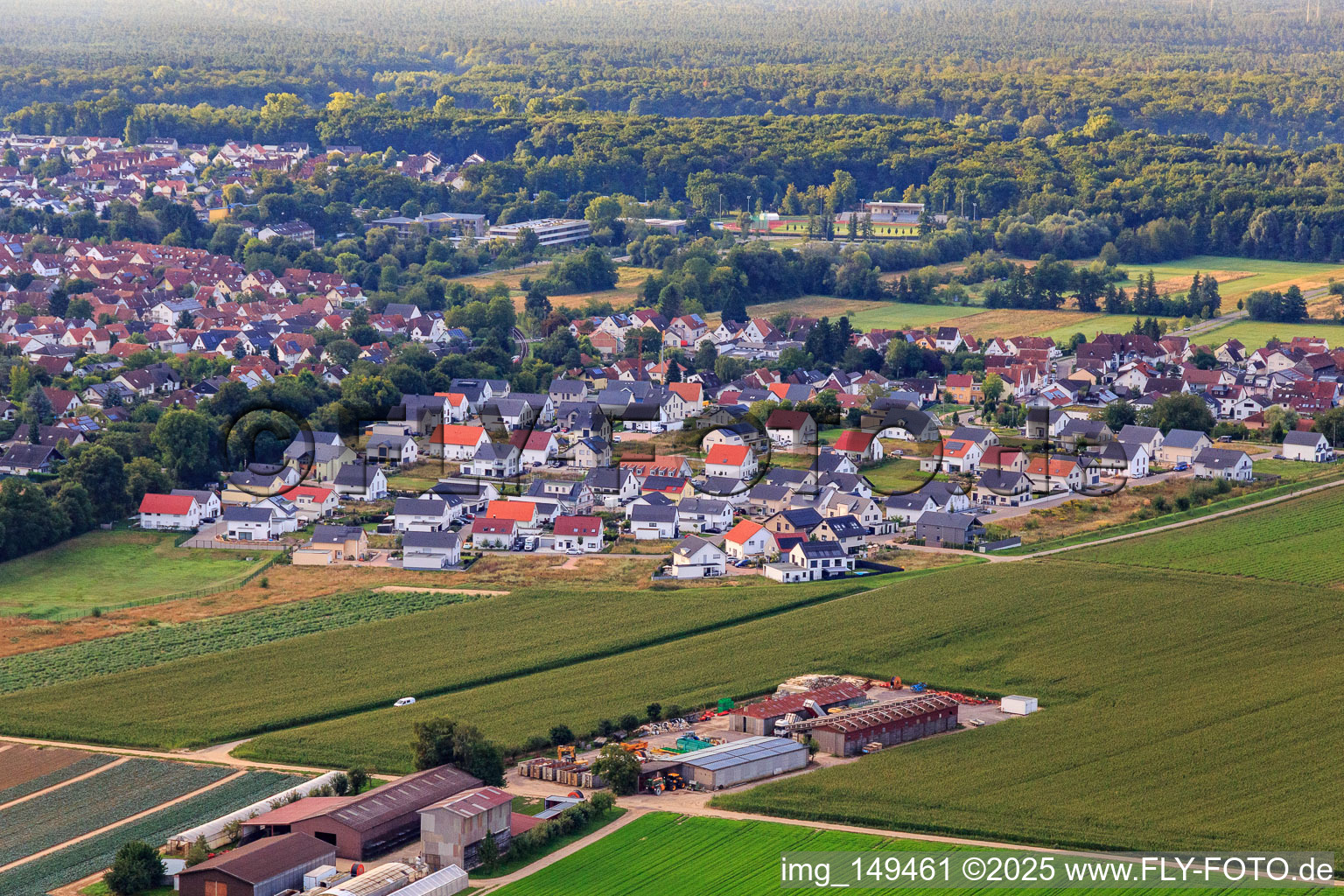 Vue aérienne de NBF K2 depuis le nord-ouest à Kandel dans le département Rhénanie-Palatinat, Allemagne