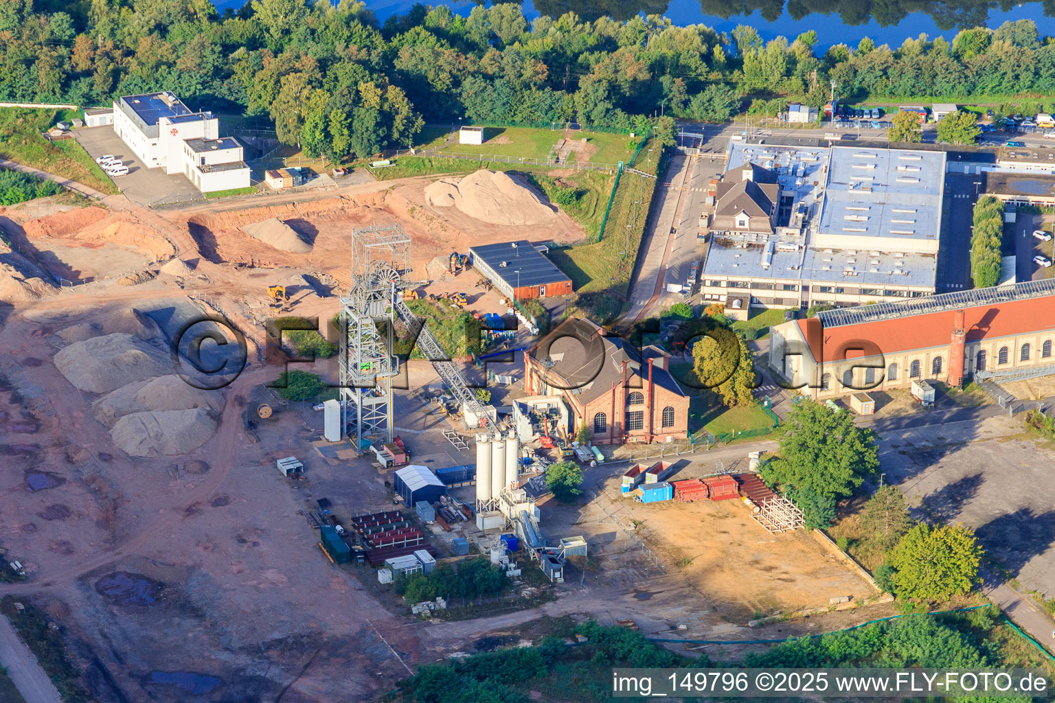 Vue aérienne de Landschaftsagentur Plus dans l'ancienne mine de Rag Deutsche Steinkohle Ag à Ensdorf dans le département Sarre, Allemagne