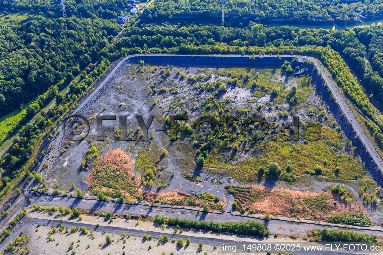 Vue aérienne de Bergenhalde à Ensdorf dans le département Sarre, Allemagne