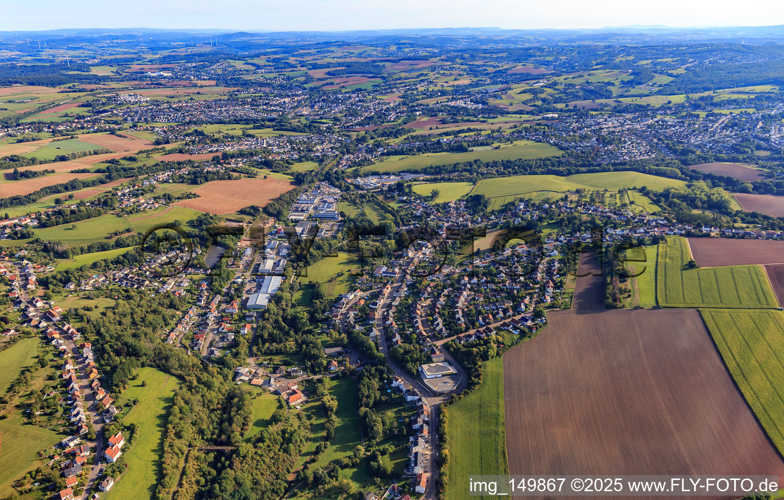 Vue aérienne de Du sud-ouest à le quartier Etzenhofen in Püttlingen dans le département Sarre, Allemagne