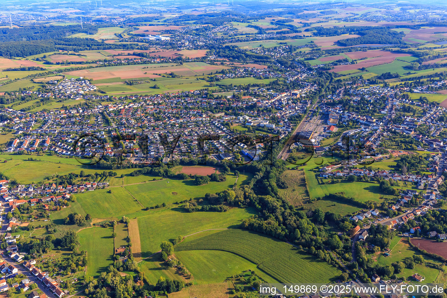 Vue aérienne de Du sud-ouest à Heusweiler dans le département Sarre, Allemagne