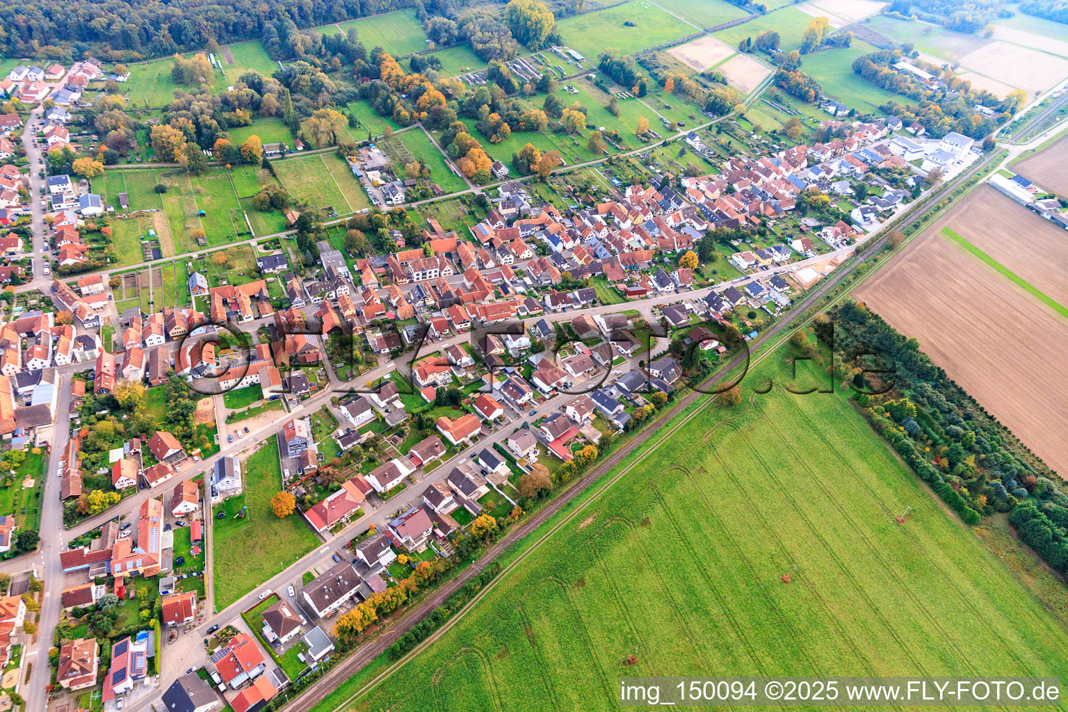 Vue aérienne de Im Ziegelfeld, Speyerstr à le quartier Schaidt in Wörth am Rhein dans le département Rhénanie-Palatinat, Allemagne
