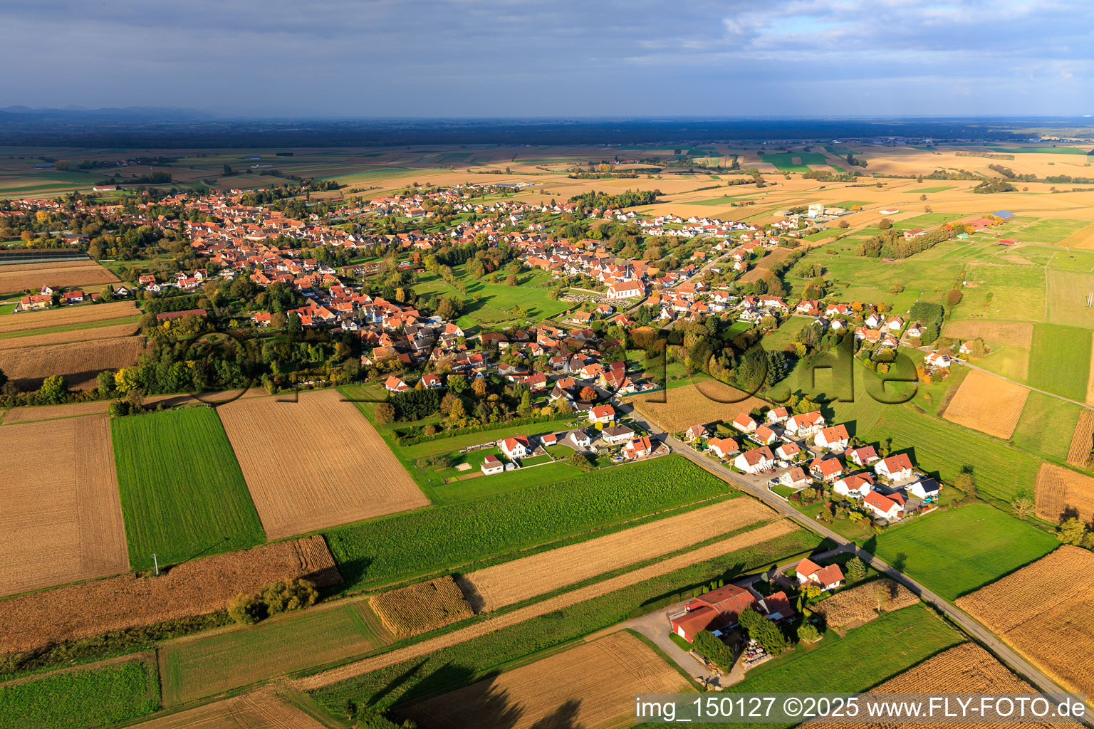 Vue aérienne de Rue des Forgerons à Seebach dans le département Bas Rhin, France