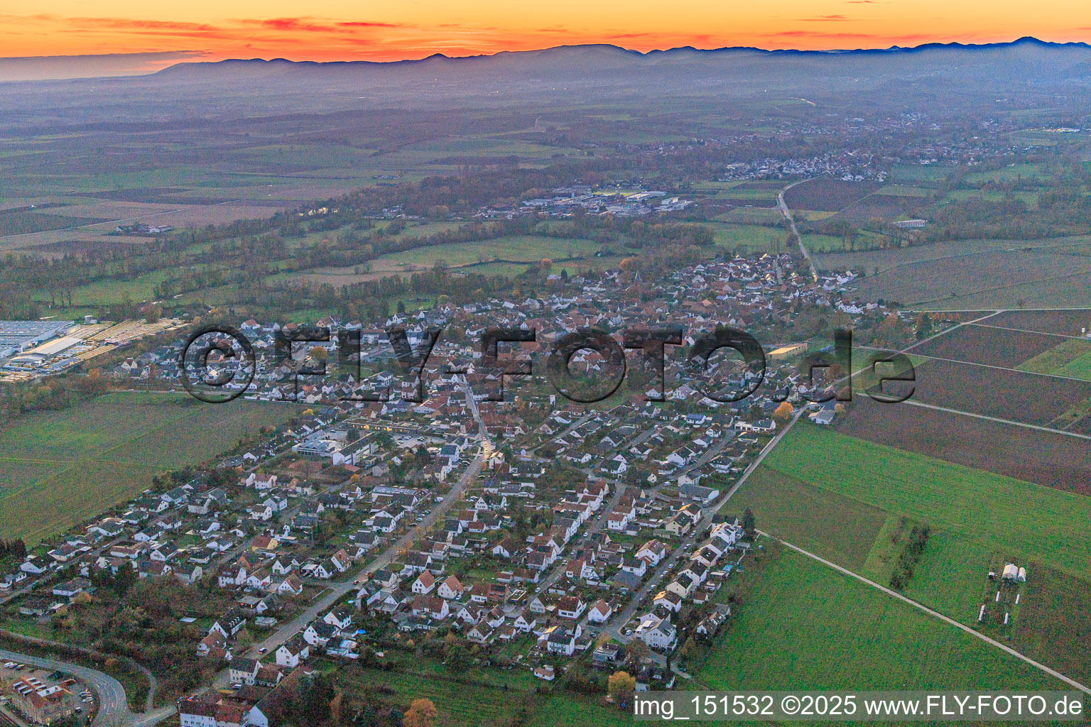 Vue aérienne de De l'est à Rohrbach dans le département Rhénanie-Palatinat, Allemagne