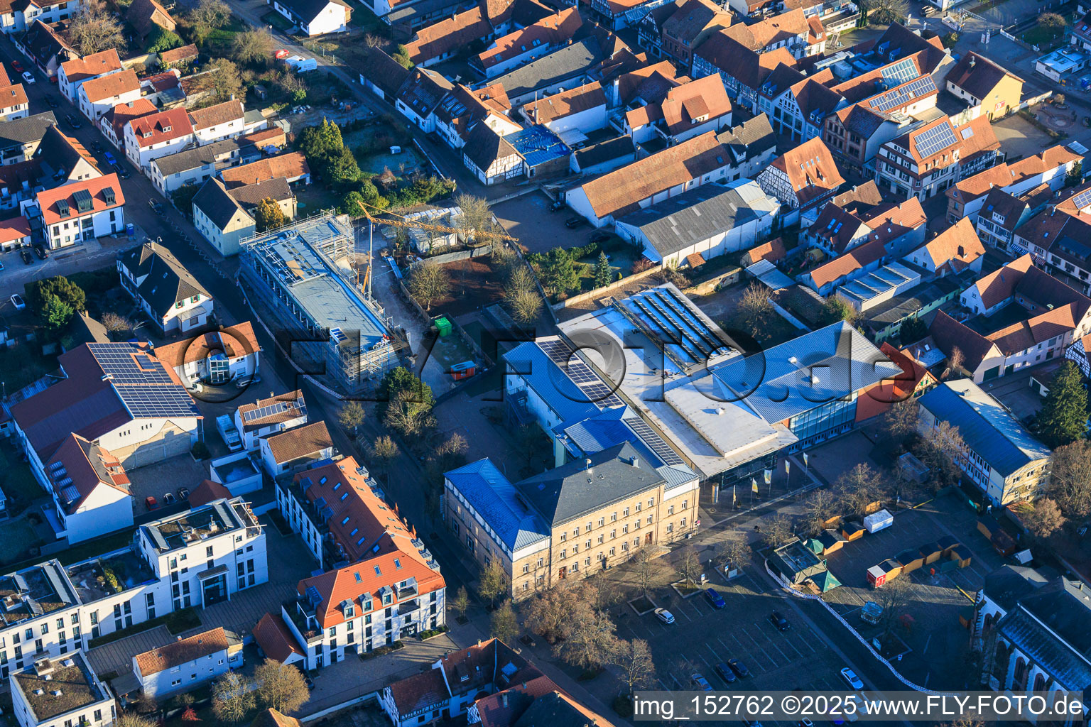 Photographie aérienne de Chantier de construction de la nouvelle cafétéria de l'école primaire Ludwig-Riedinger à Wörth am Rhein dans le département Rhénanie-Palatinat, Allemagne