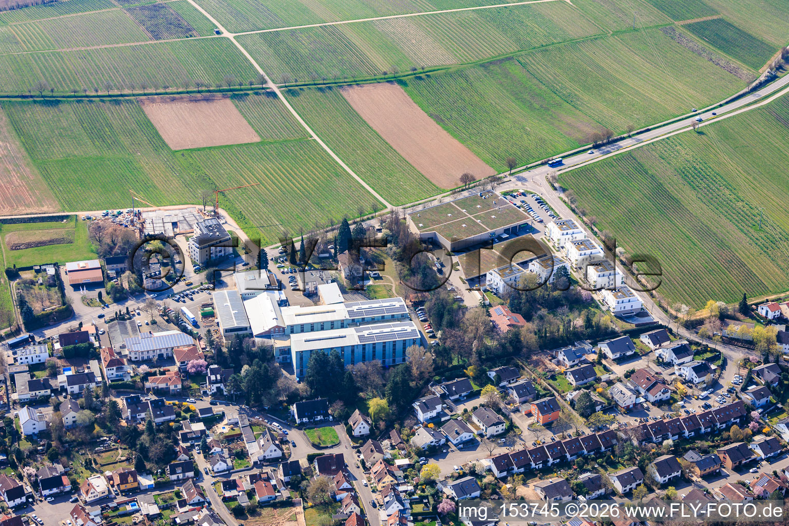 Wollmesheimer Höhe avec Wickert Maschinenbau GmbH et WASGAU Frischemarkt Landau à Landau in der Pfalz dans le département Rhénanie-Palatinat, Allemagne