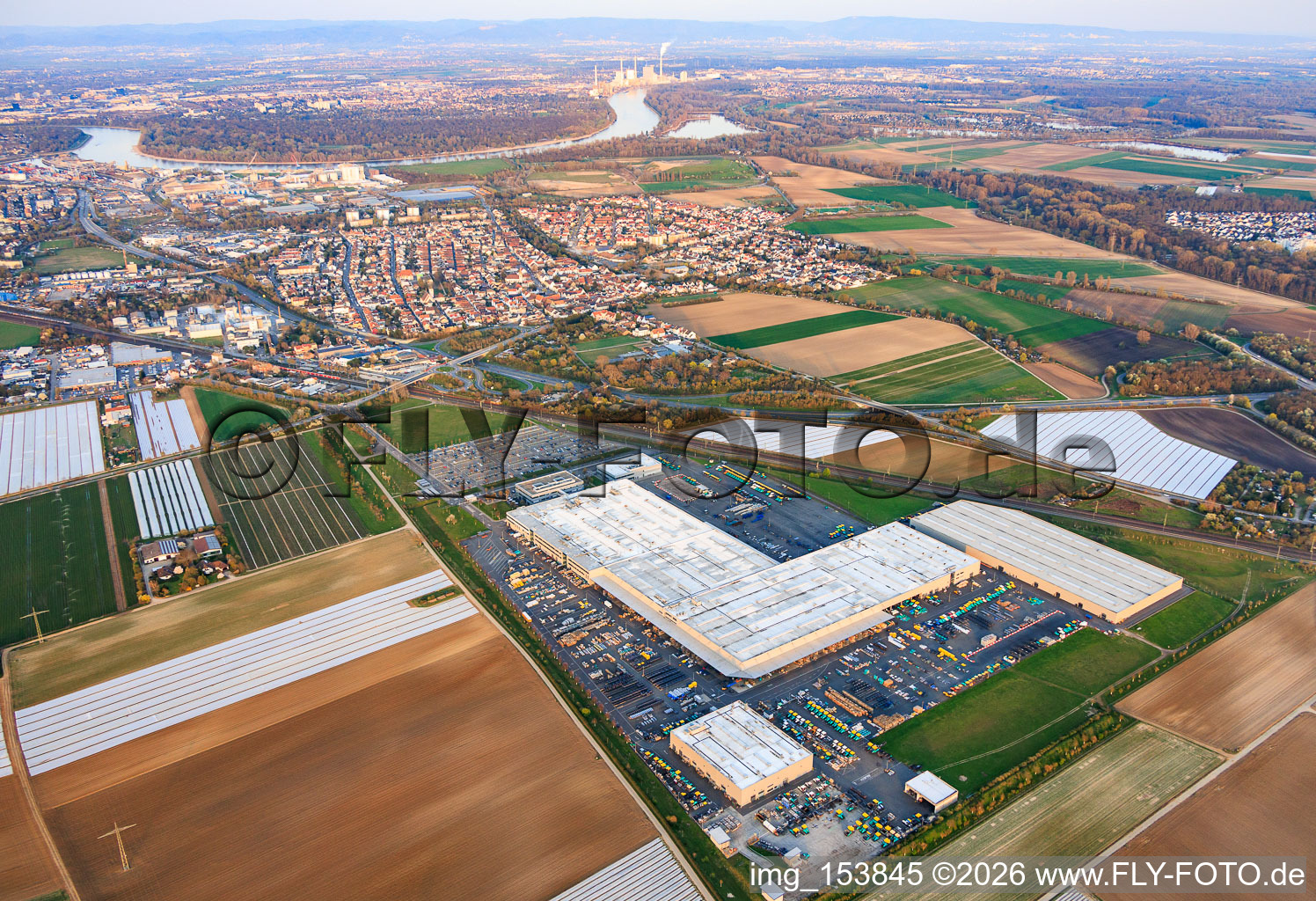 Siège social de Joseph Vögele AG à le quartier Rheingönheim in Ludwigshafen am Rhein dans le département Rhénanie-Palatinat, Allemagne