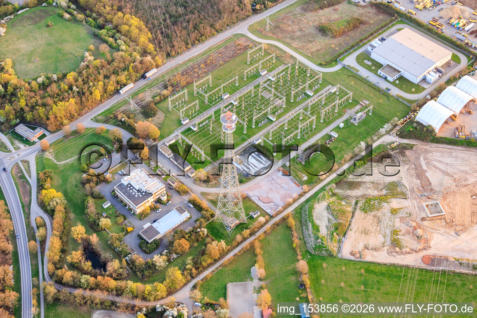 Sous-station Pfalzwerke Netz AG à Schlichtgraben à Mutterstadt dans le département Rhénanie-Palatinat, Allemagne