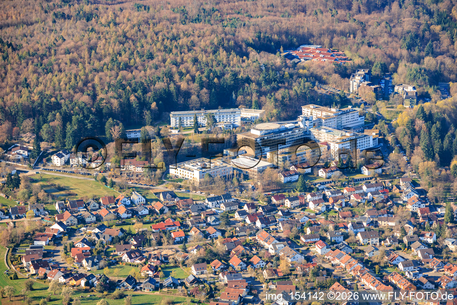 SRH Klinikum Karlsbad-Langensteinbach GmbH à le quartier Langensteinbach in Karlsbad dans le département Bade-Wurtemberg, Allemagne