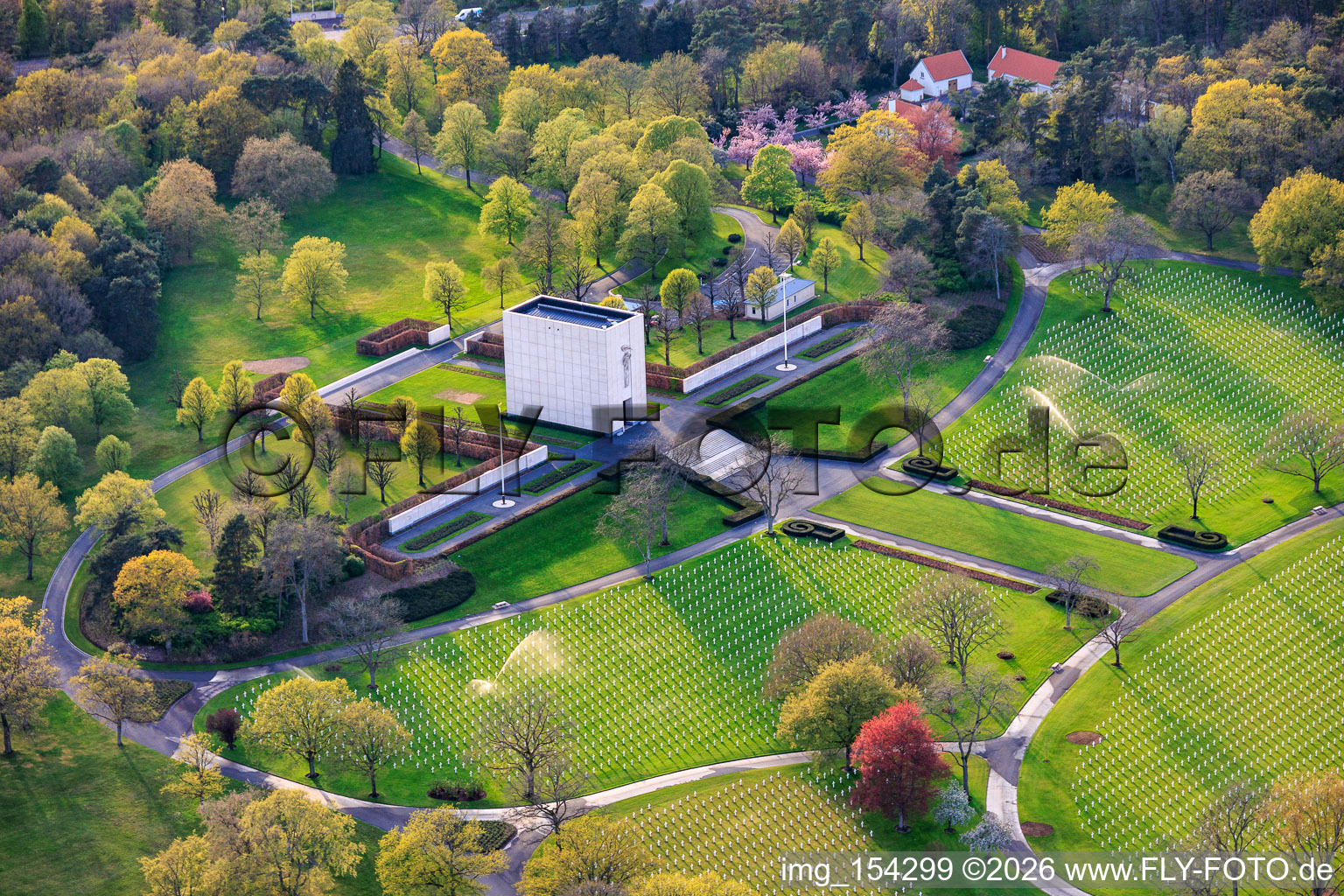 Chapelle du cimetière militaire américain et mémorial de Saint-Avold à le quartier Forêts de Zang et du Steinberg in Saint-Avold dans le département Moselle, France