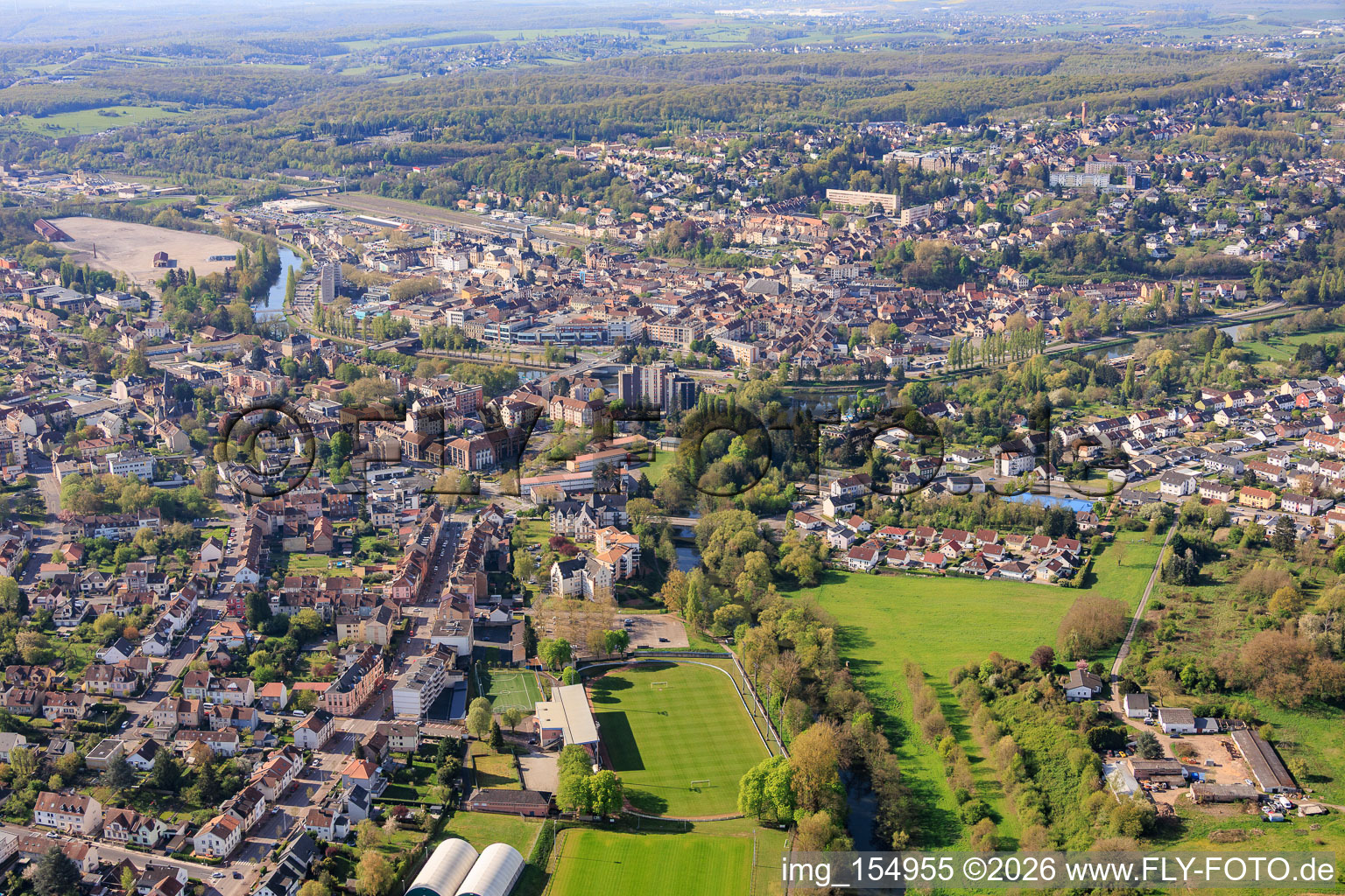 Peu avant que la Blies ne se jette dans la Sarre à le quartier Blies Nord in Saargemünd dans le département Moselle, France